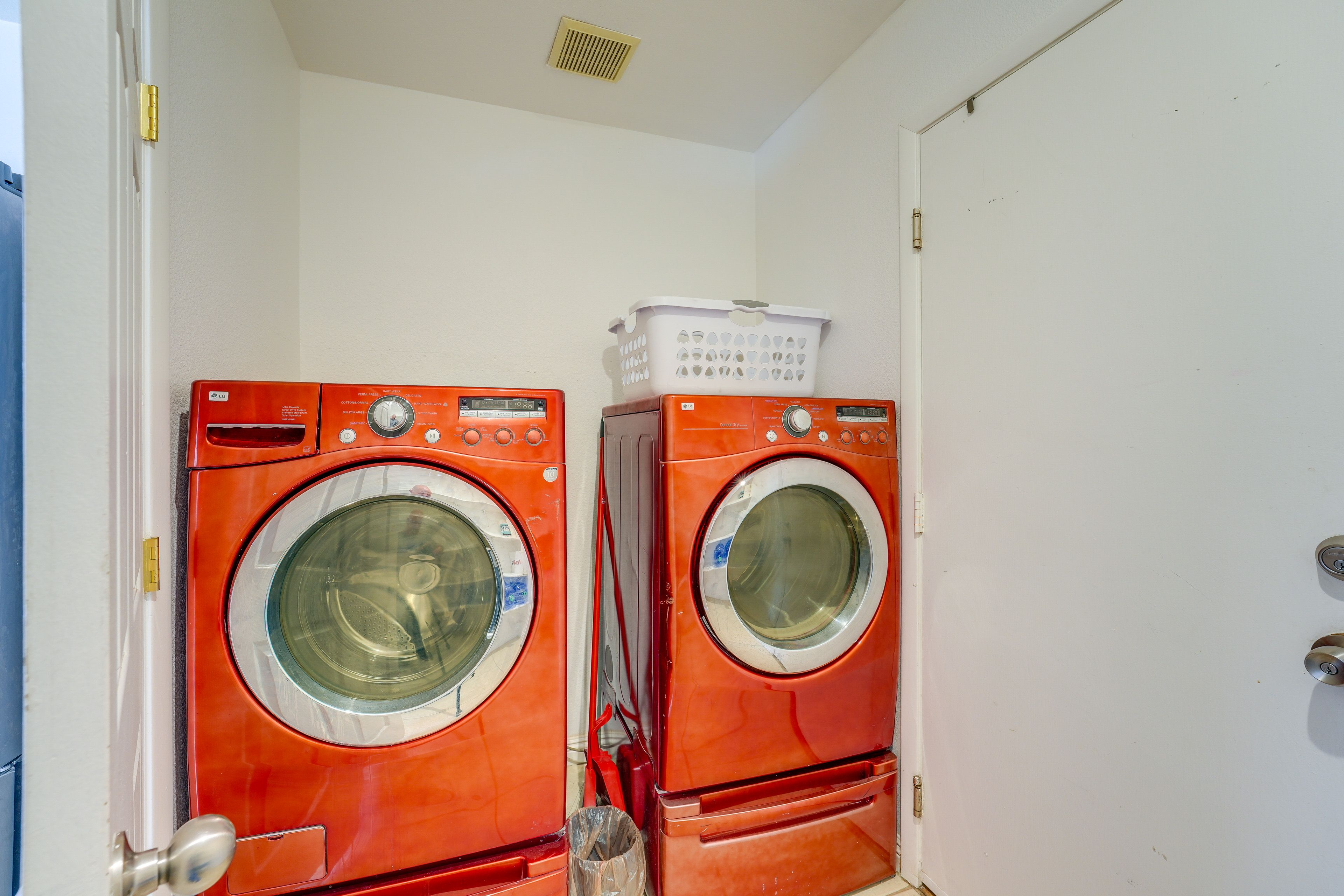 Laundry Area | 1st Floor