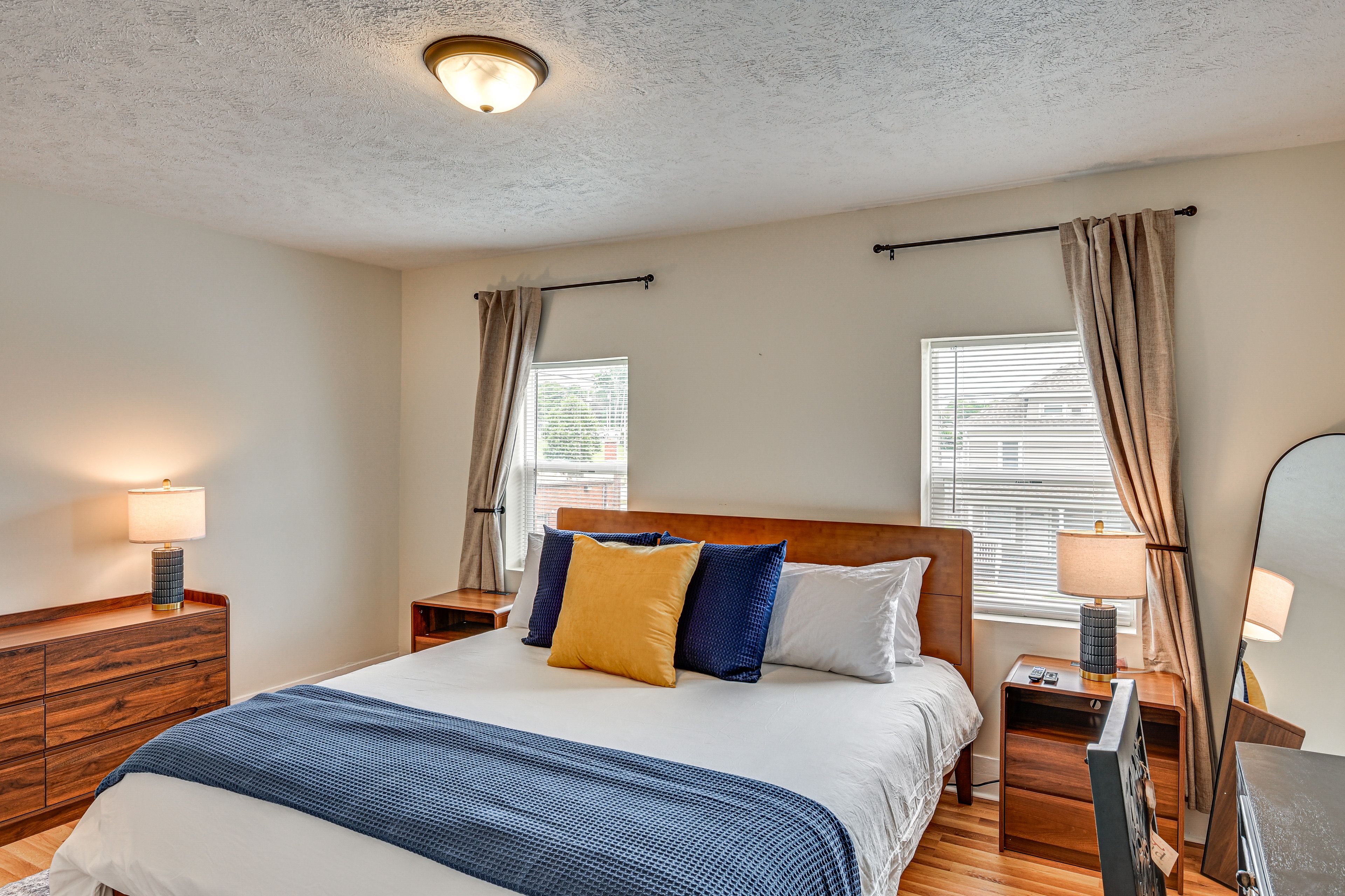 Bedroom 3 | Upper Level | King Bed