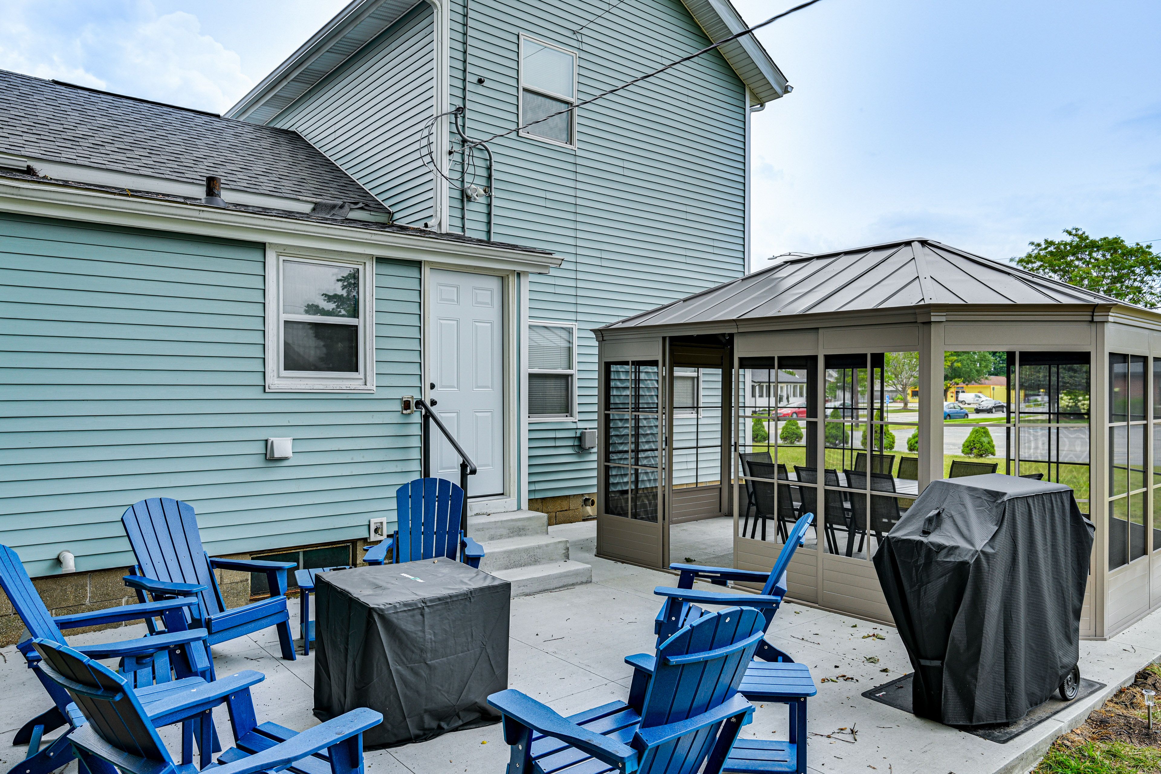 South Bend Vacation Rental | 4BR | 2BA | 1,545 Sq Ft