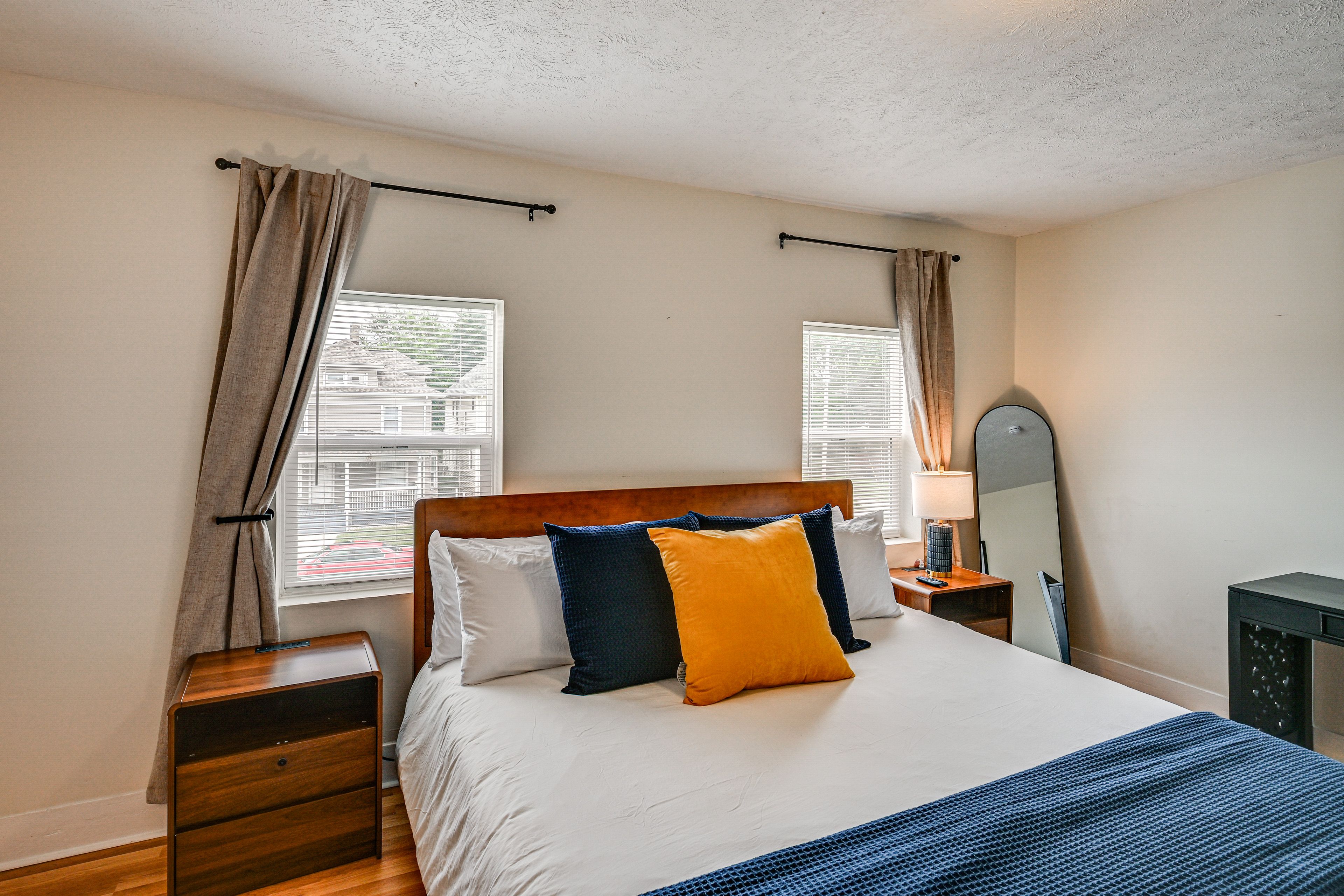 Bedroom 3 | Upper Level | King Bed