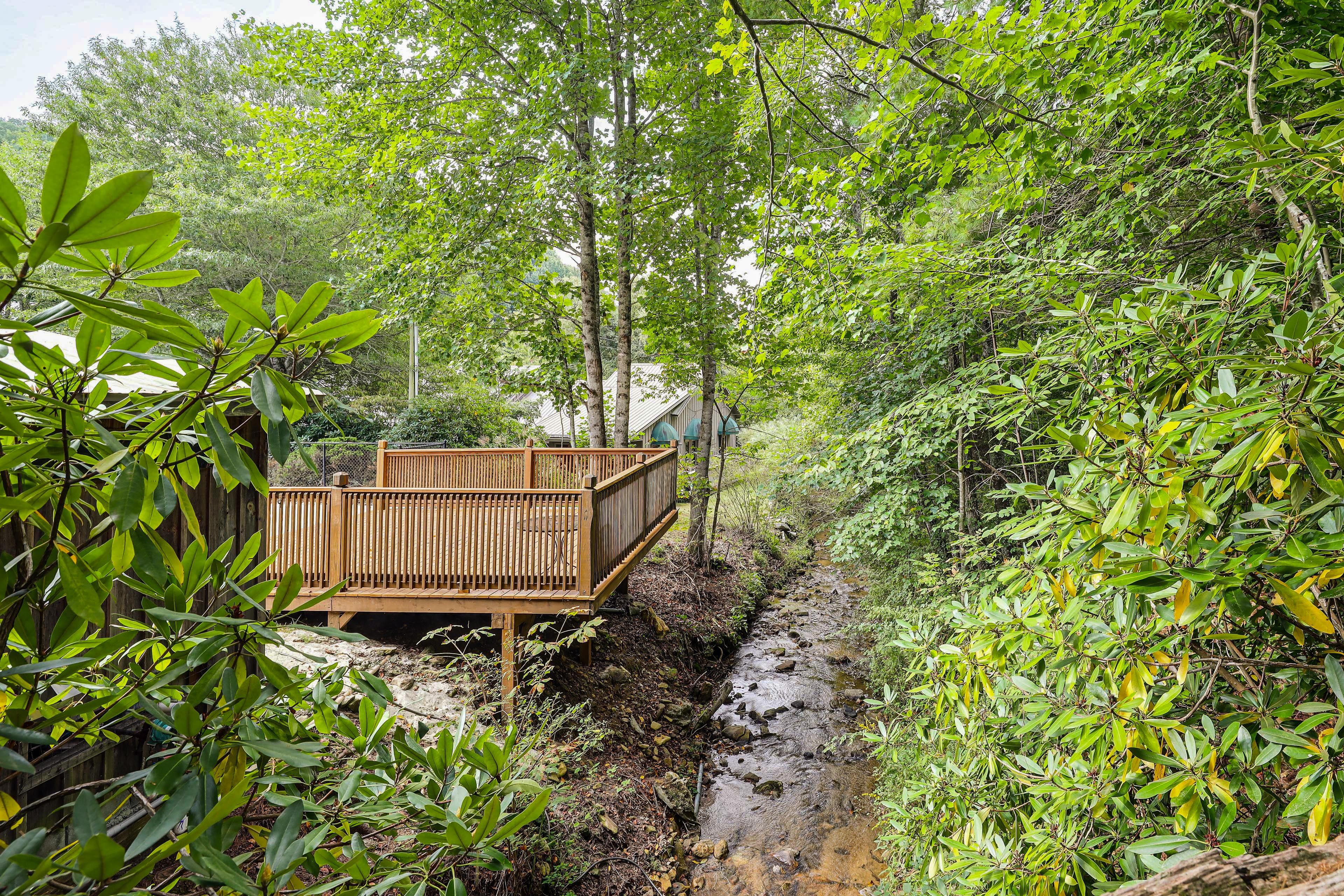 On-Site Creek & Hiking Trails