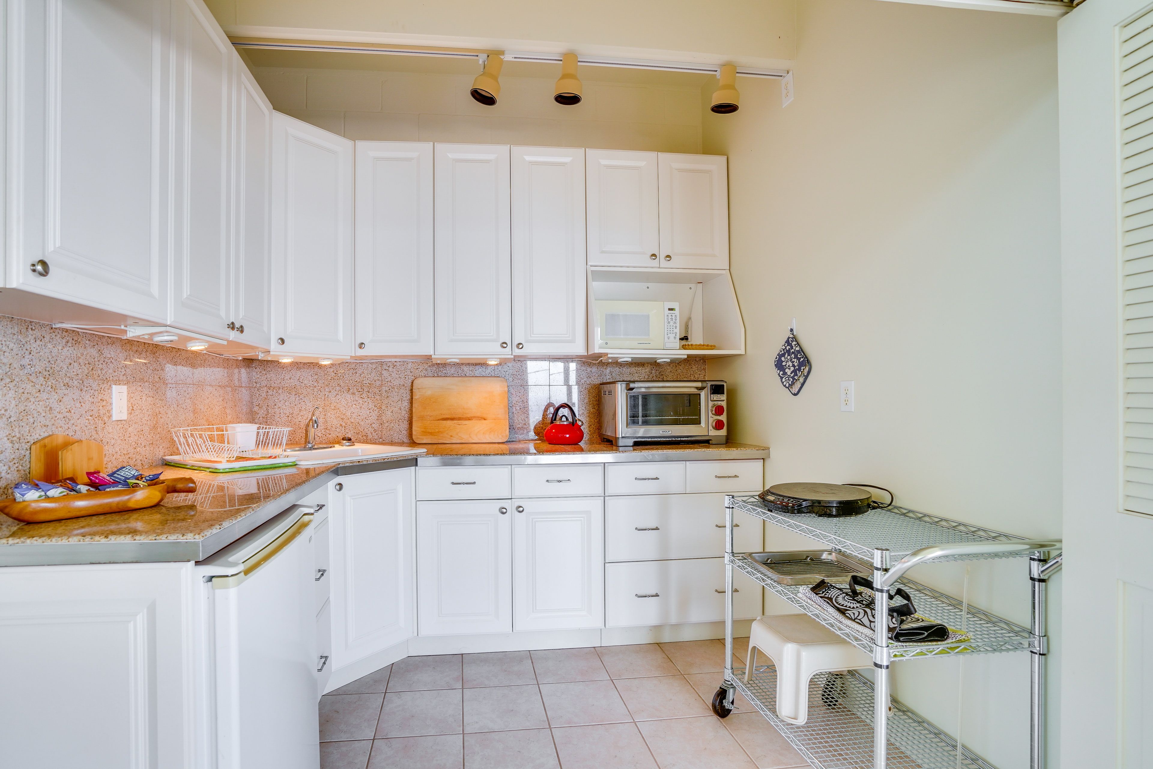 Studio | Kitchenette