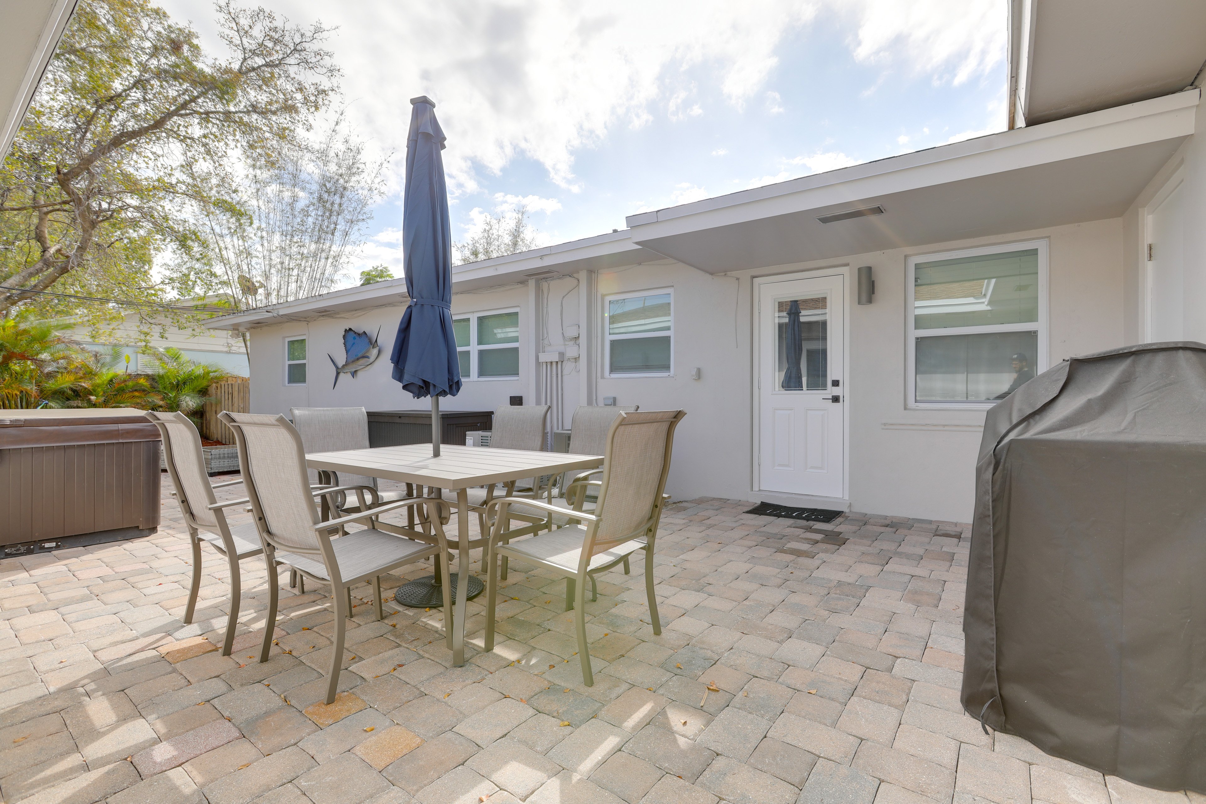 North Palm Beach Vacation Rental | 6BR | 4BA | 2,700 Sq Ft