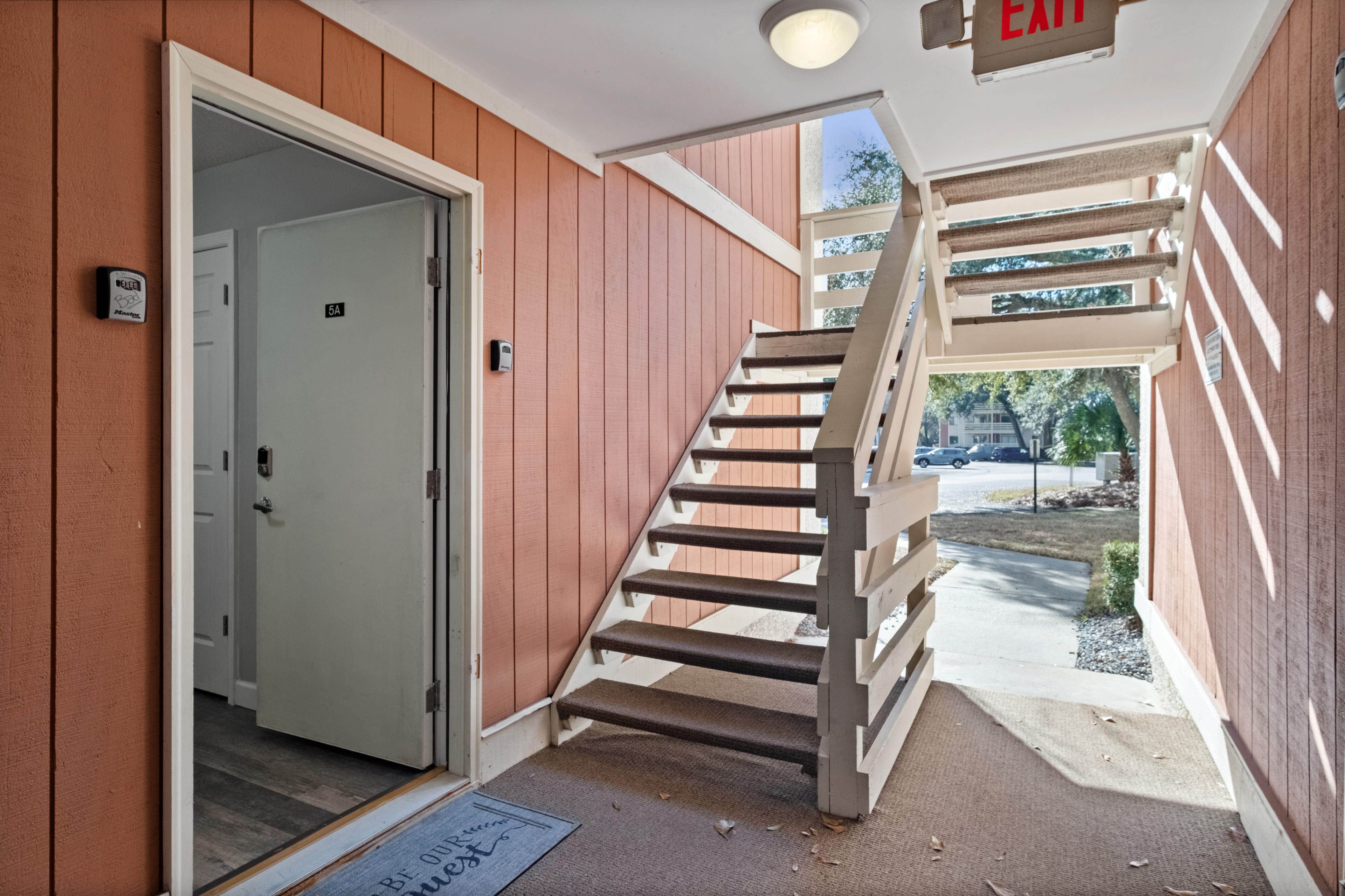 Private Entrance