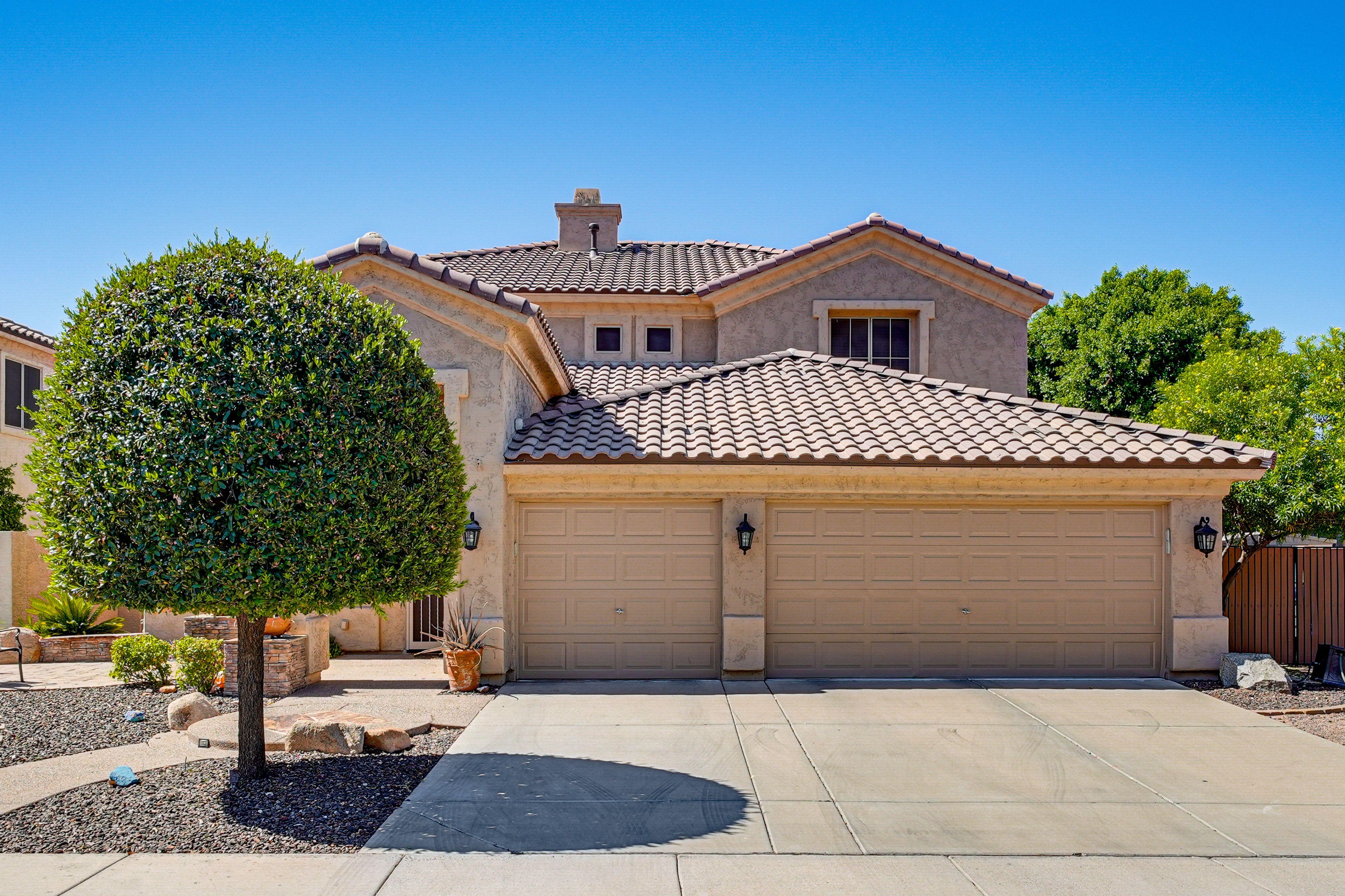 Driveway Parking (3 Vehicles) | No Street Parking or Garage Access