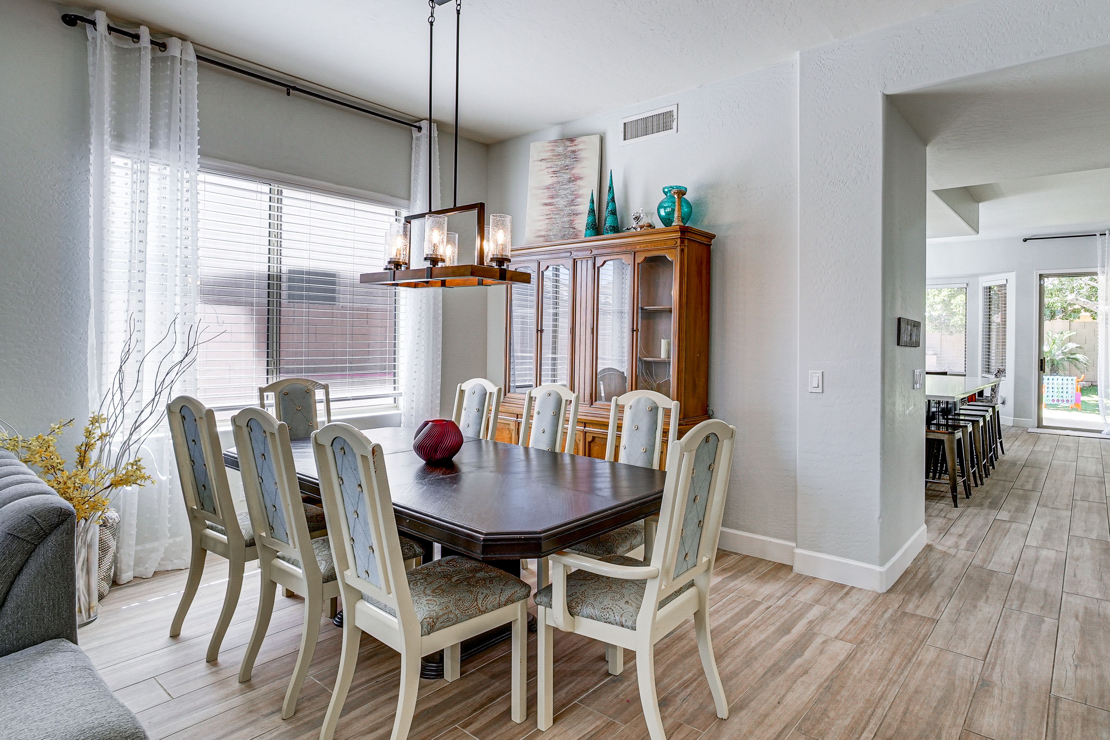 Dining Area | Dishes & Flatware Provided | 1st Floor