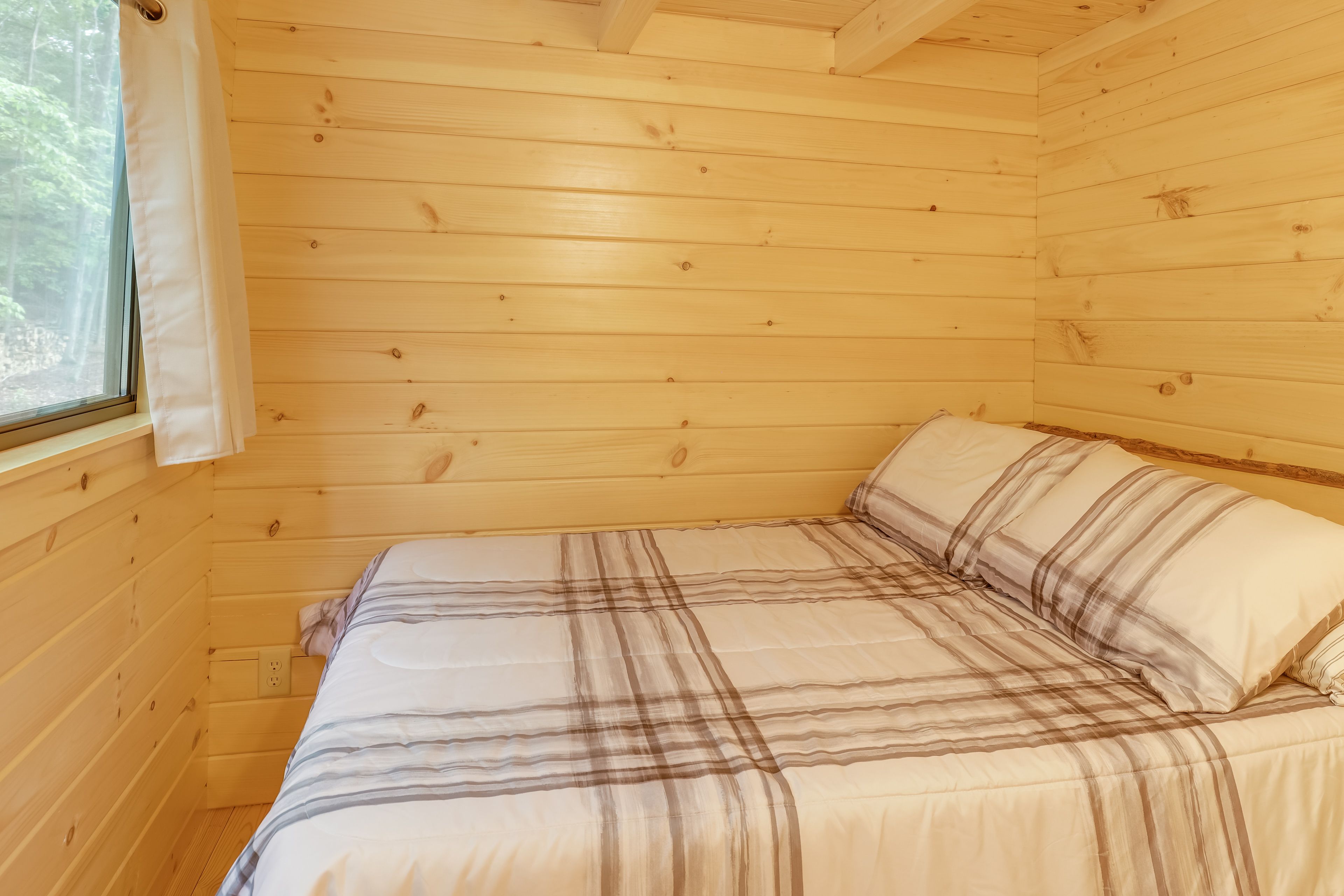 Bedroom 4 | Full Bed