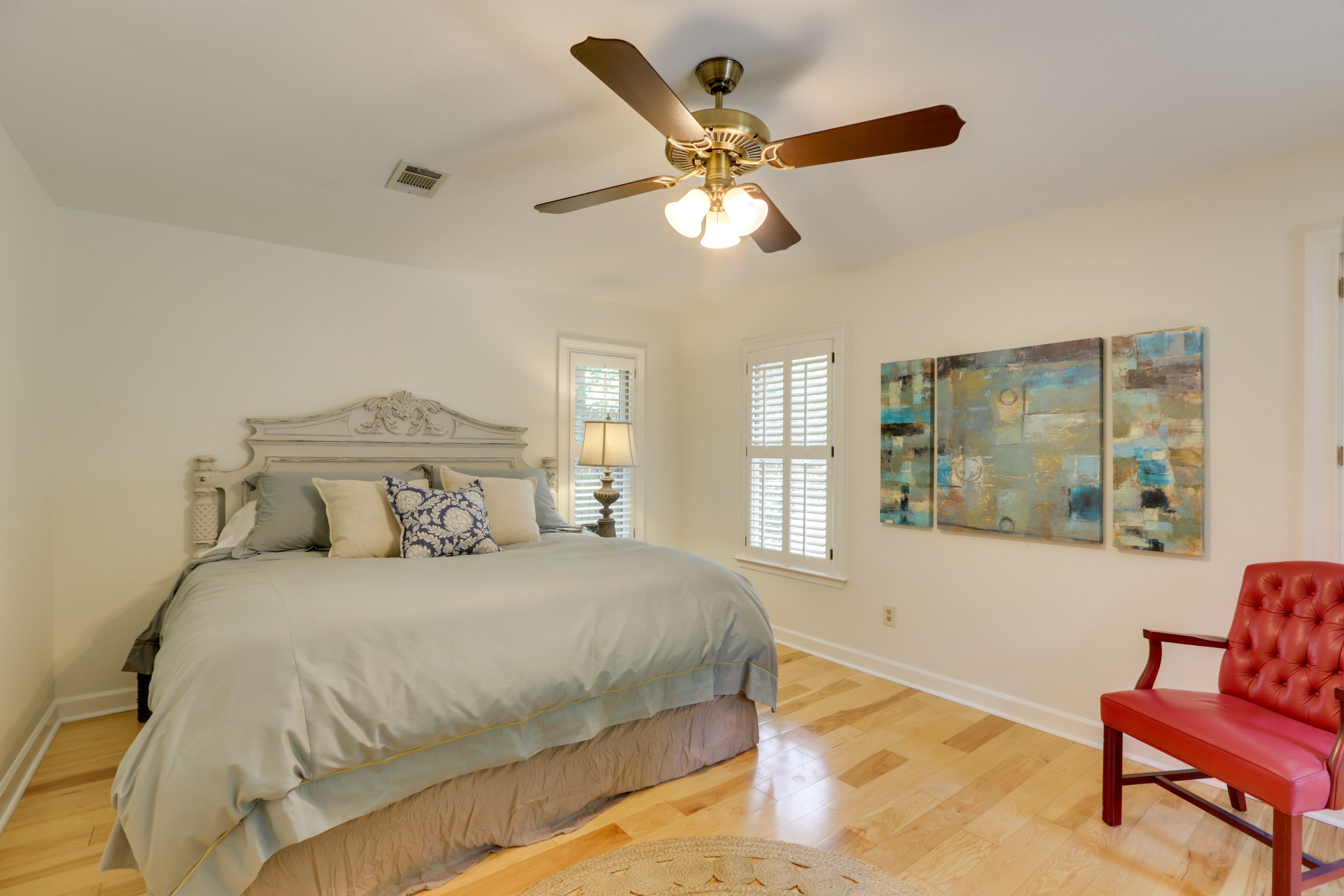 Bedroom 1 | King Bed