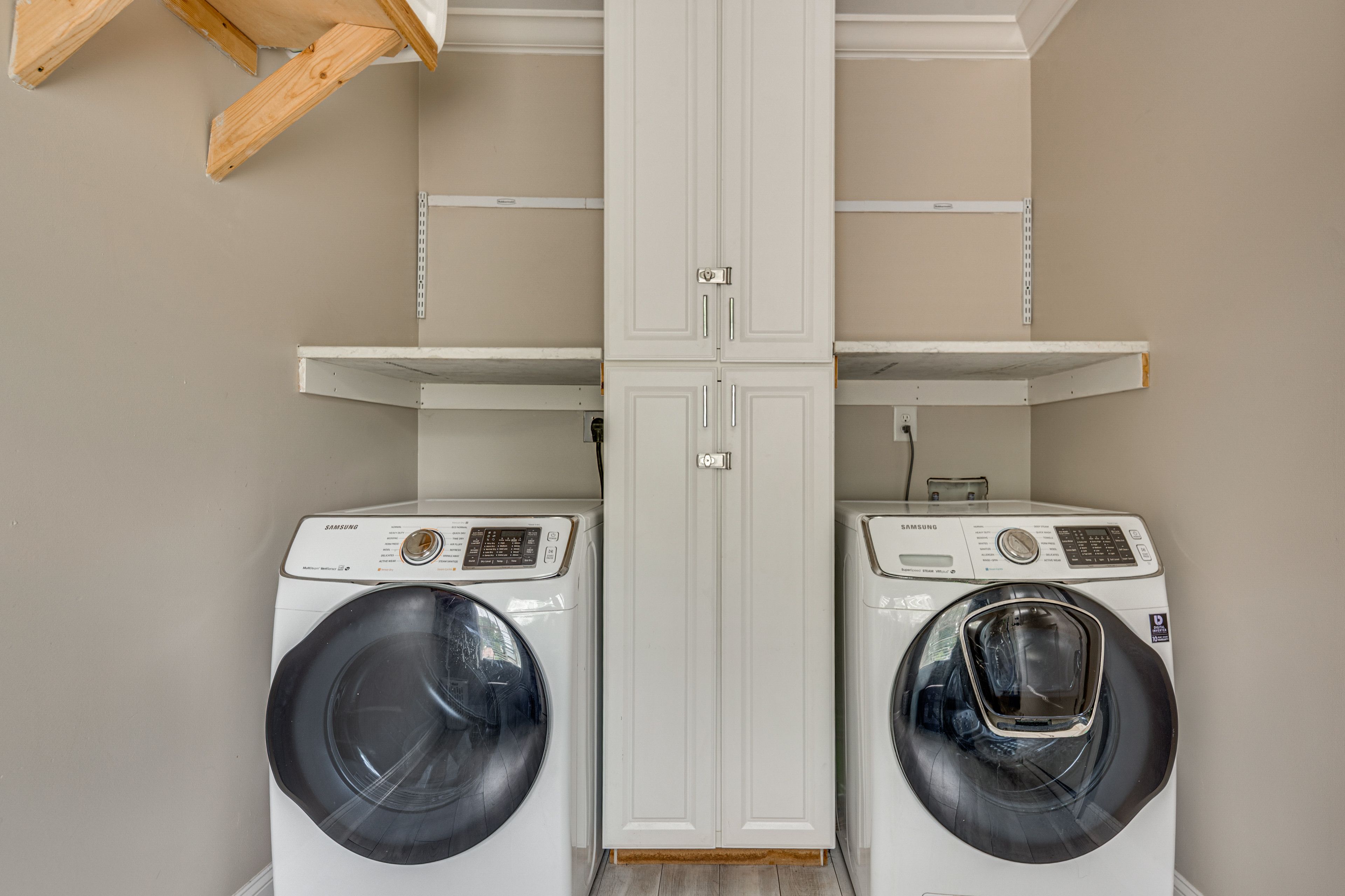 In-Unit Laundry