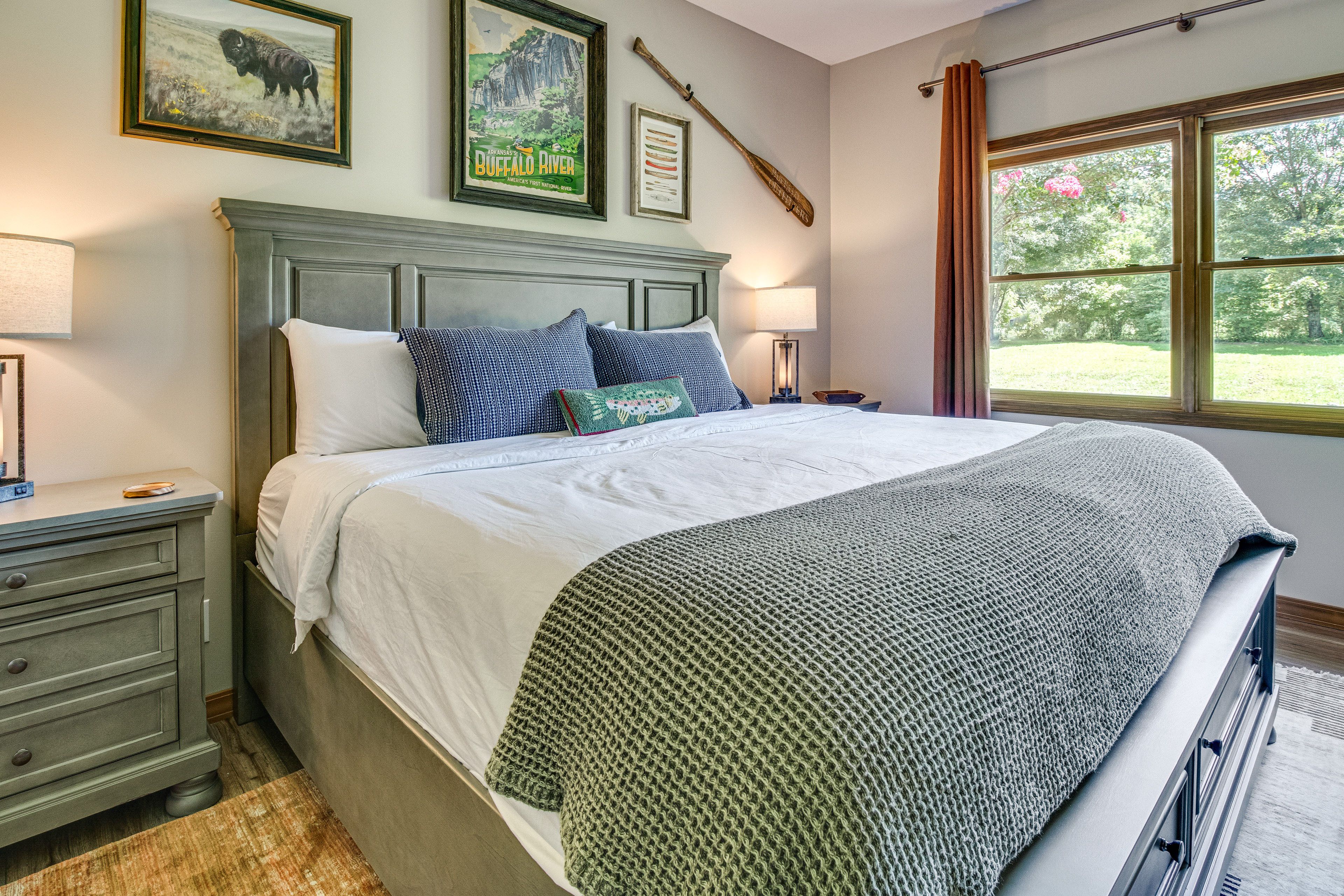 Bedroom 2 | King Bed