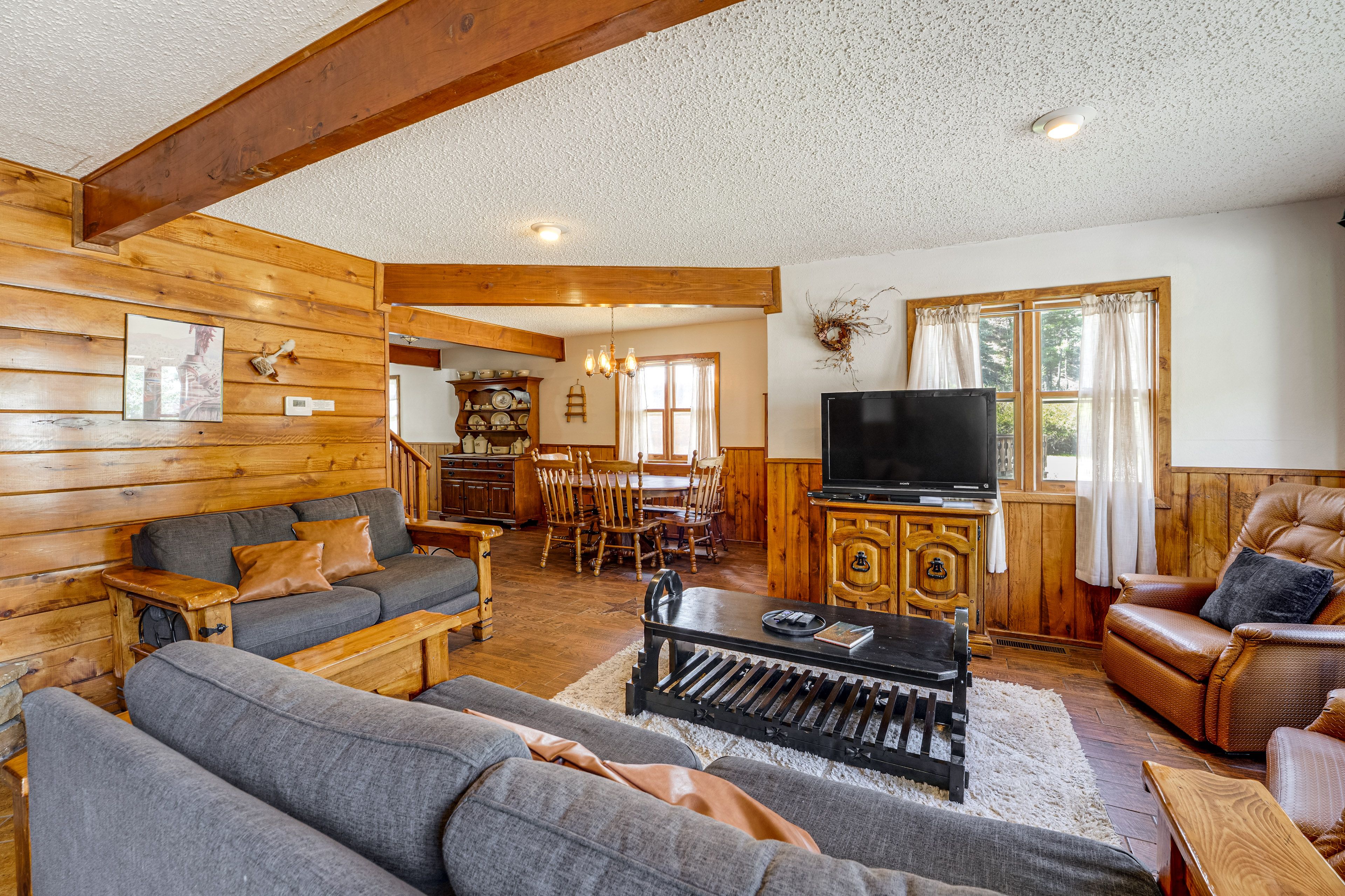 Living Room | 1st Floor