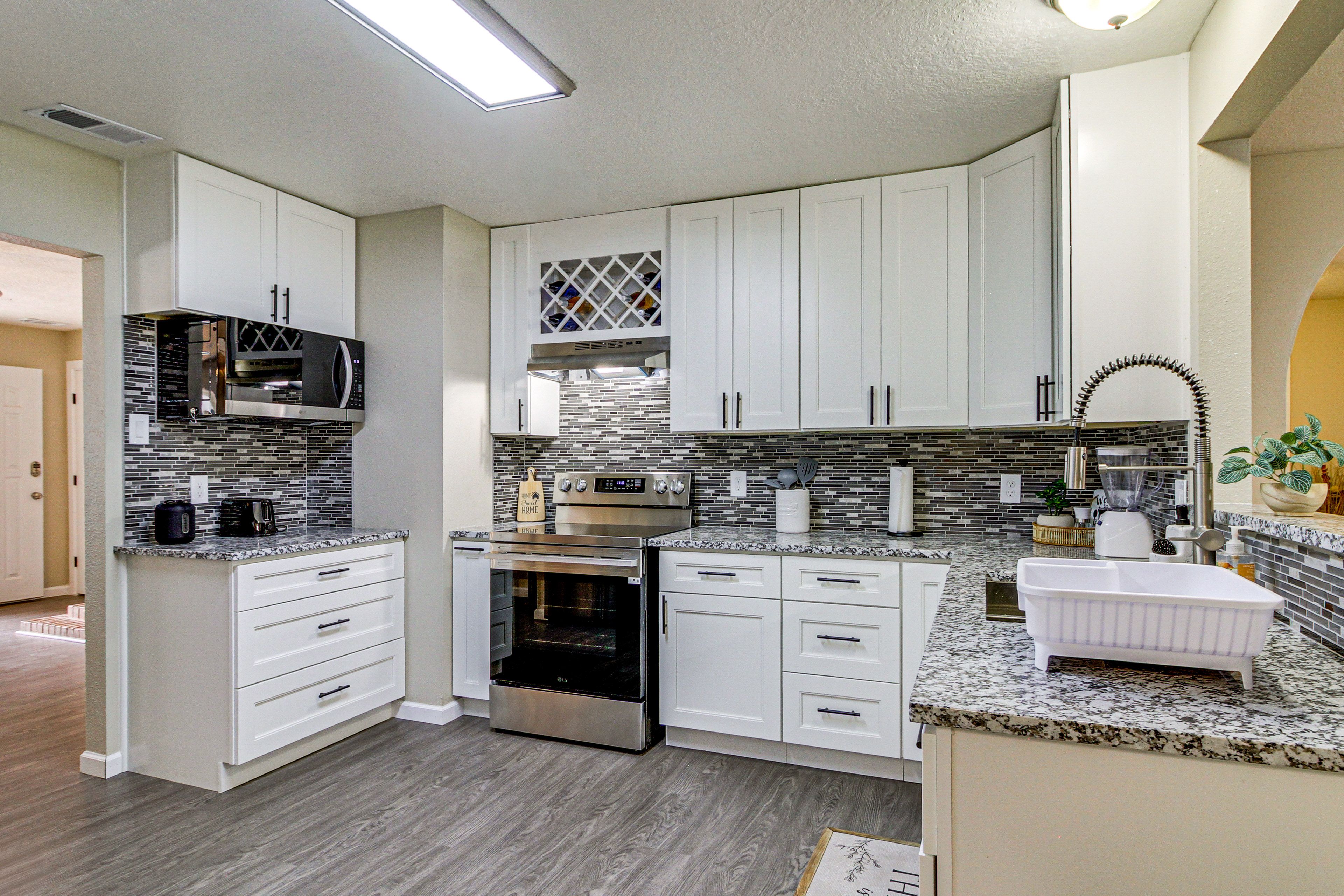 Kitchen | Single-Story Home