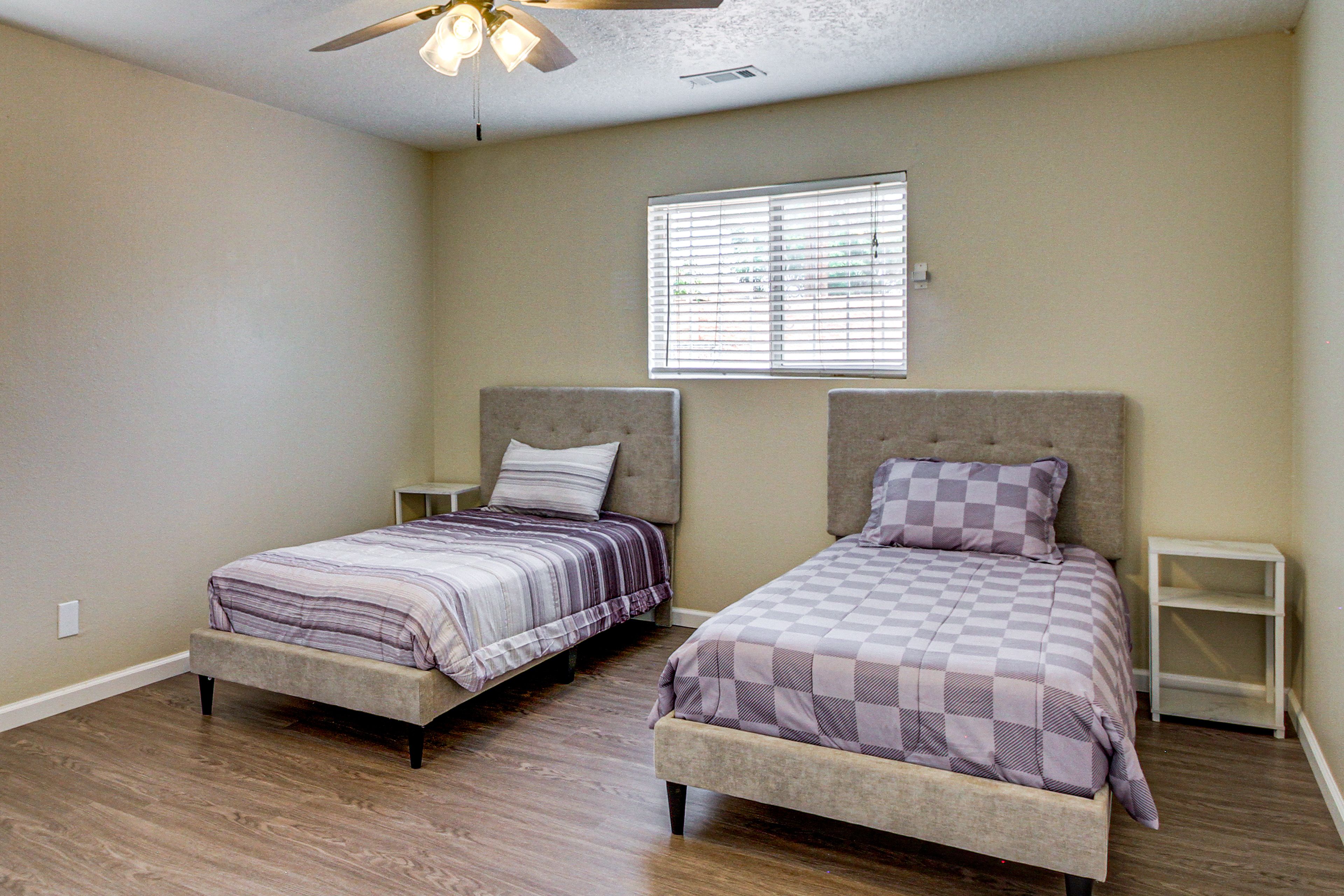Bedroom 4 | 2 Twin Beds