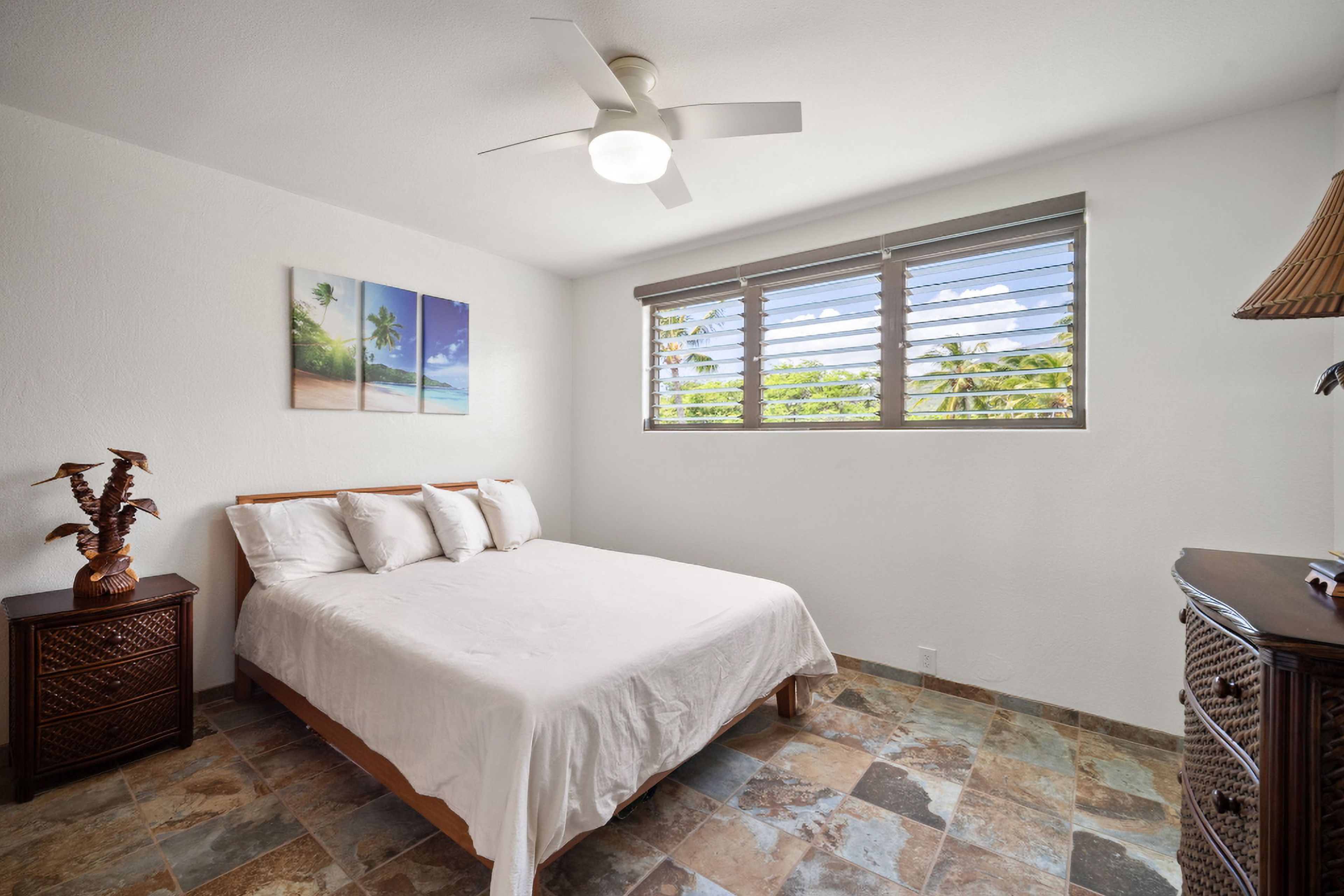 Bedroom | King Bed