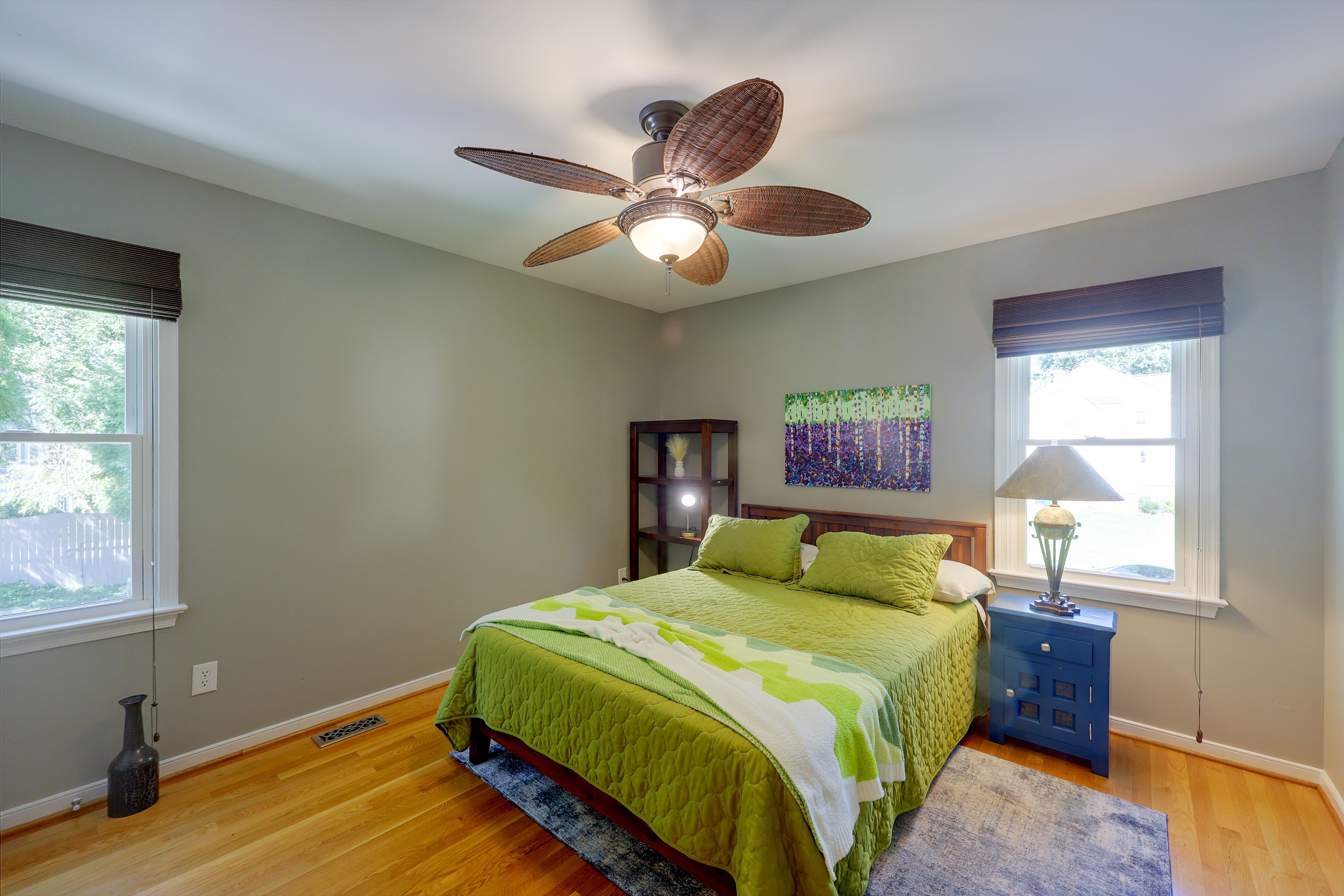 Bedroom | Queen Bed | Upper Level