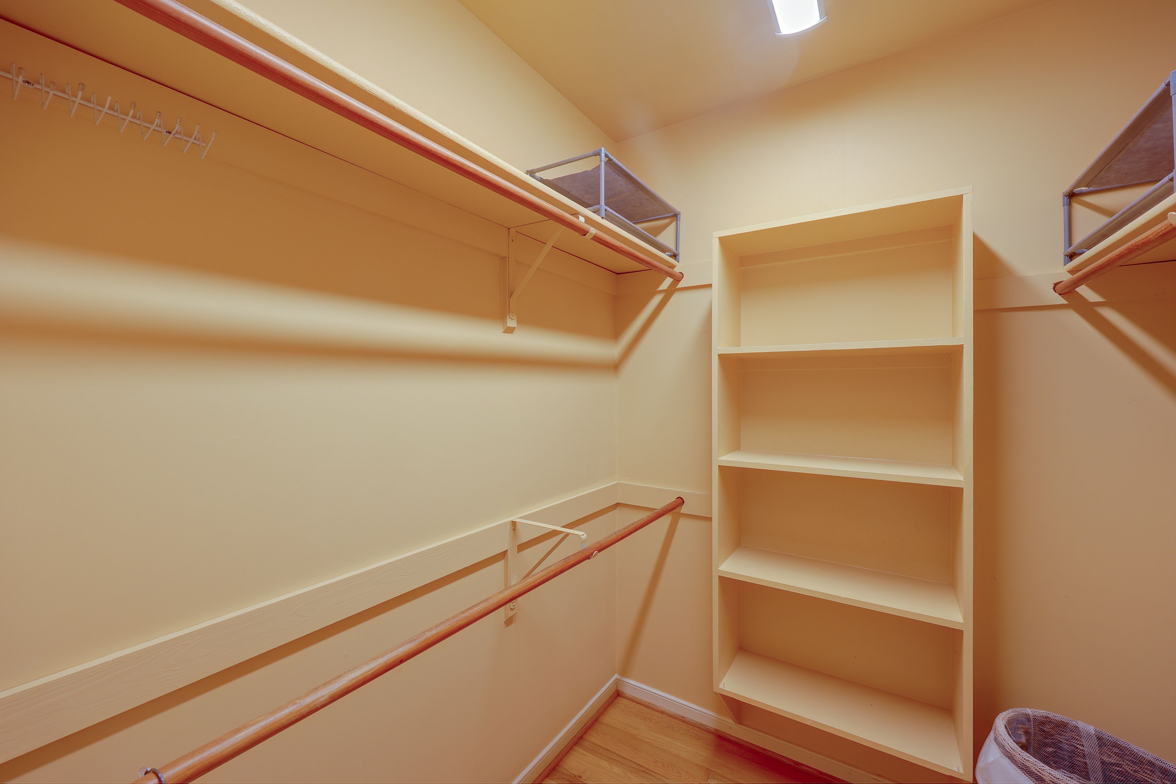 Walk-In Closet | Upper Level