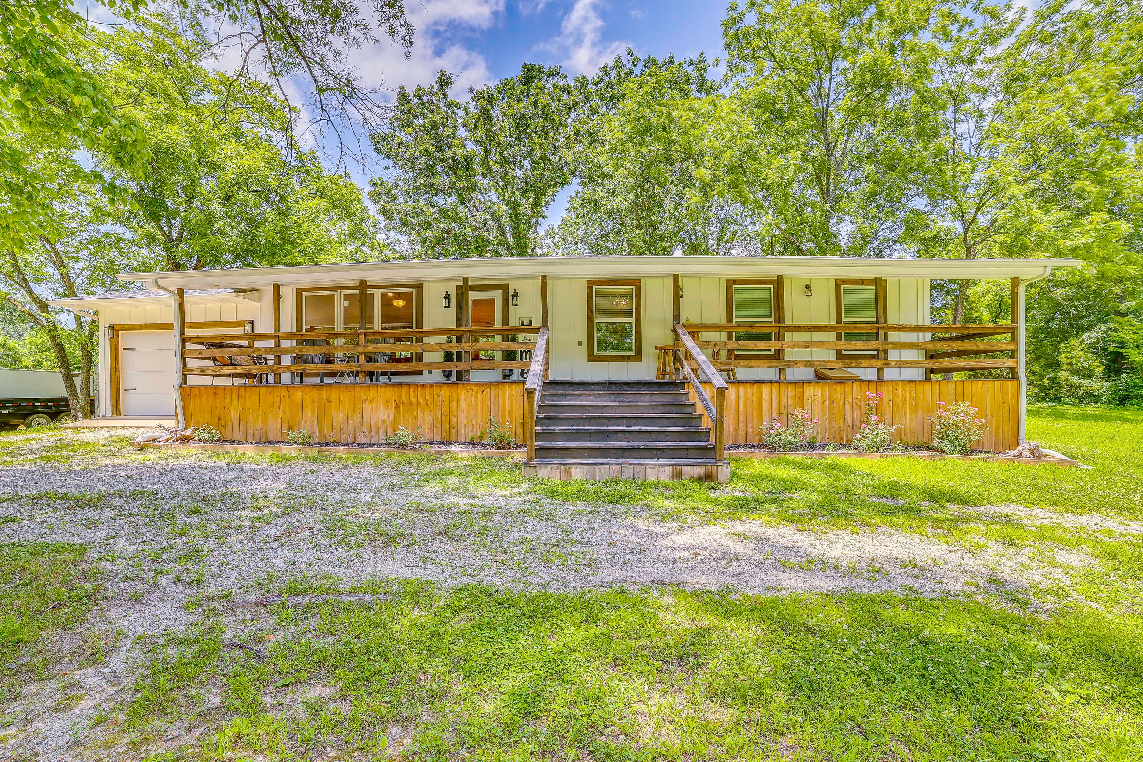 Shell Knob Vacation Rental | 3BR | 2BA | 1,411 Sq Ft