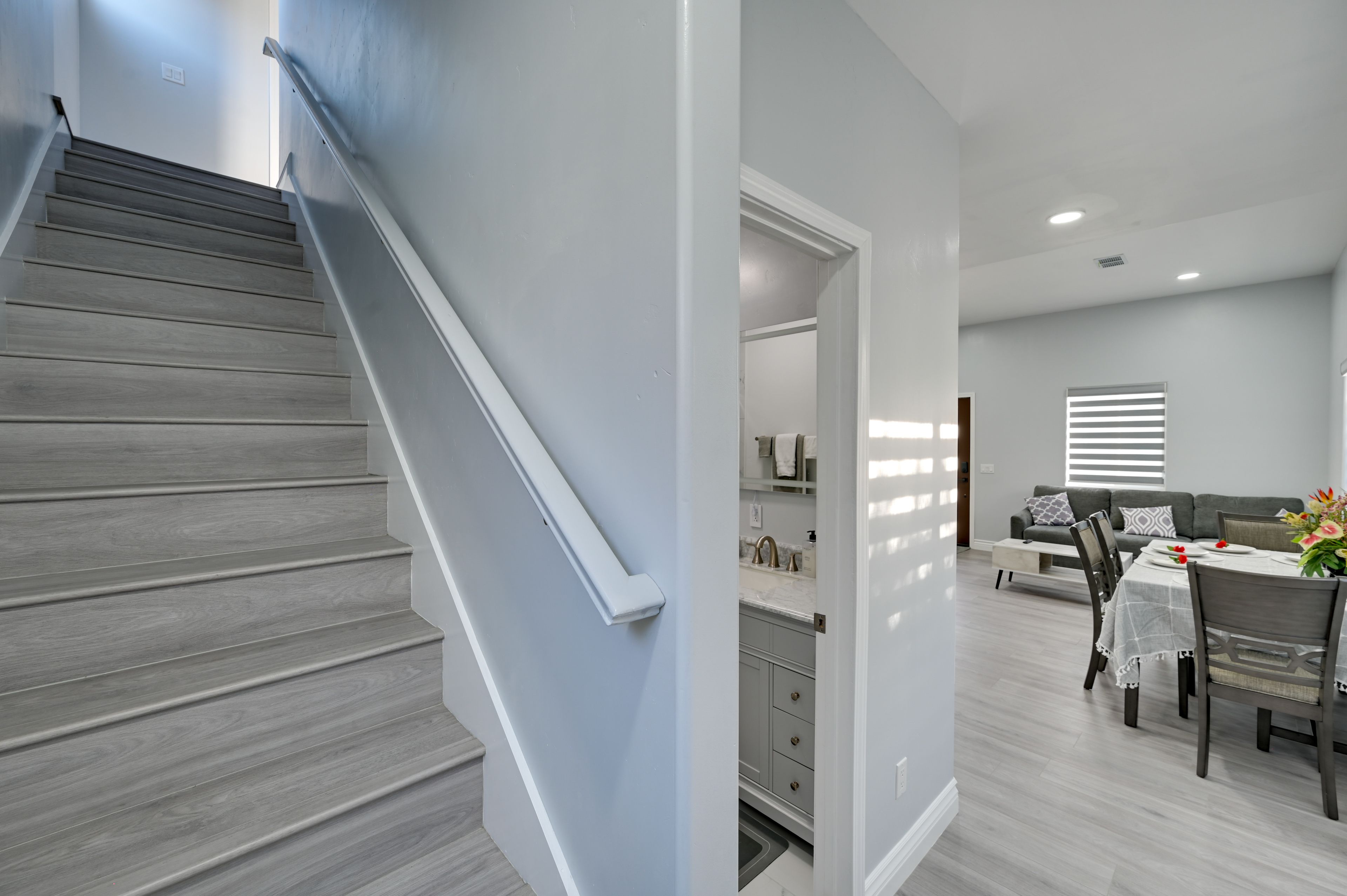 2nd Floor Access