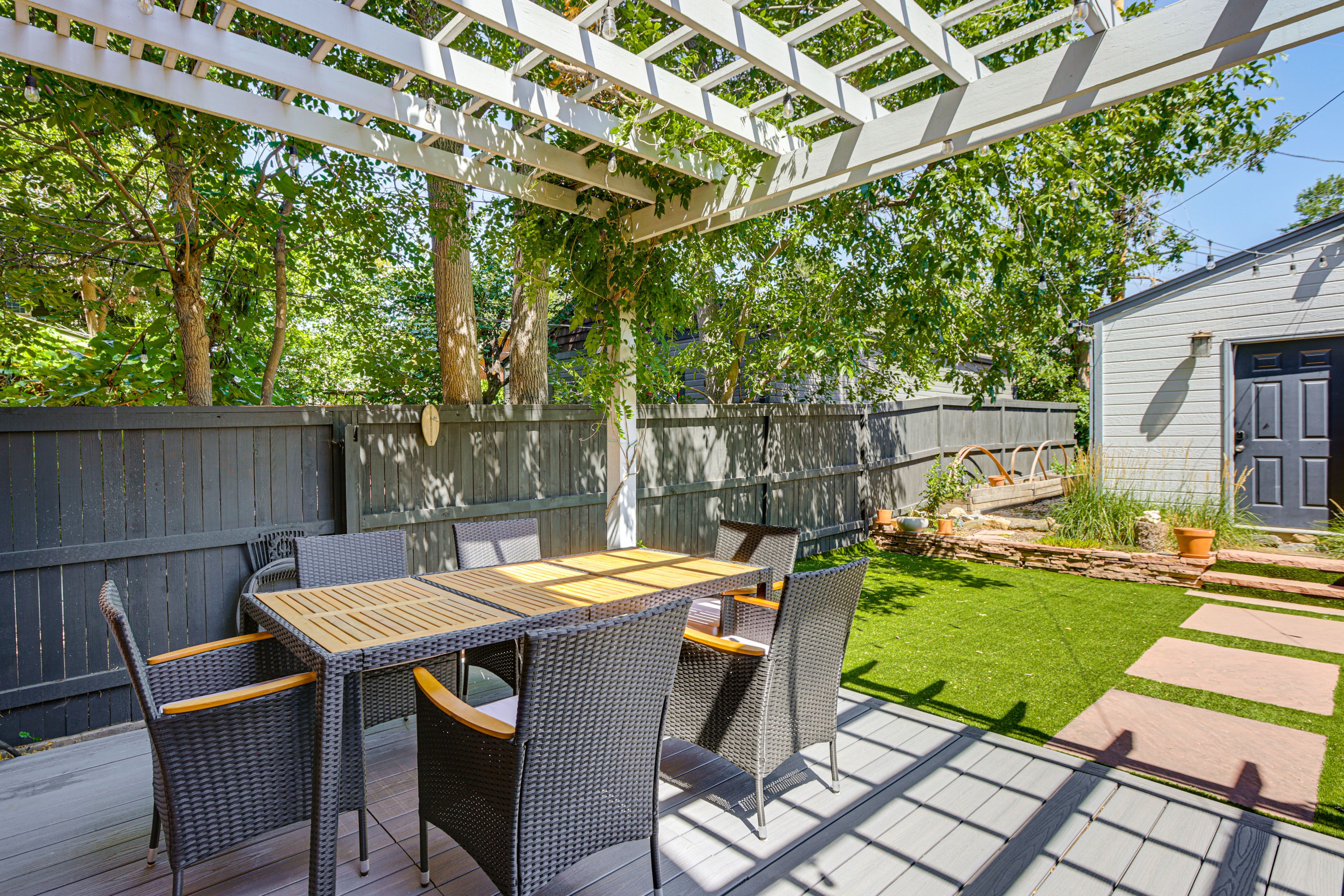 Deck | Grill | Dining Area | Fenced Yard