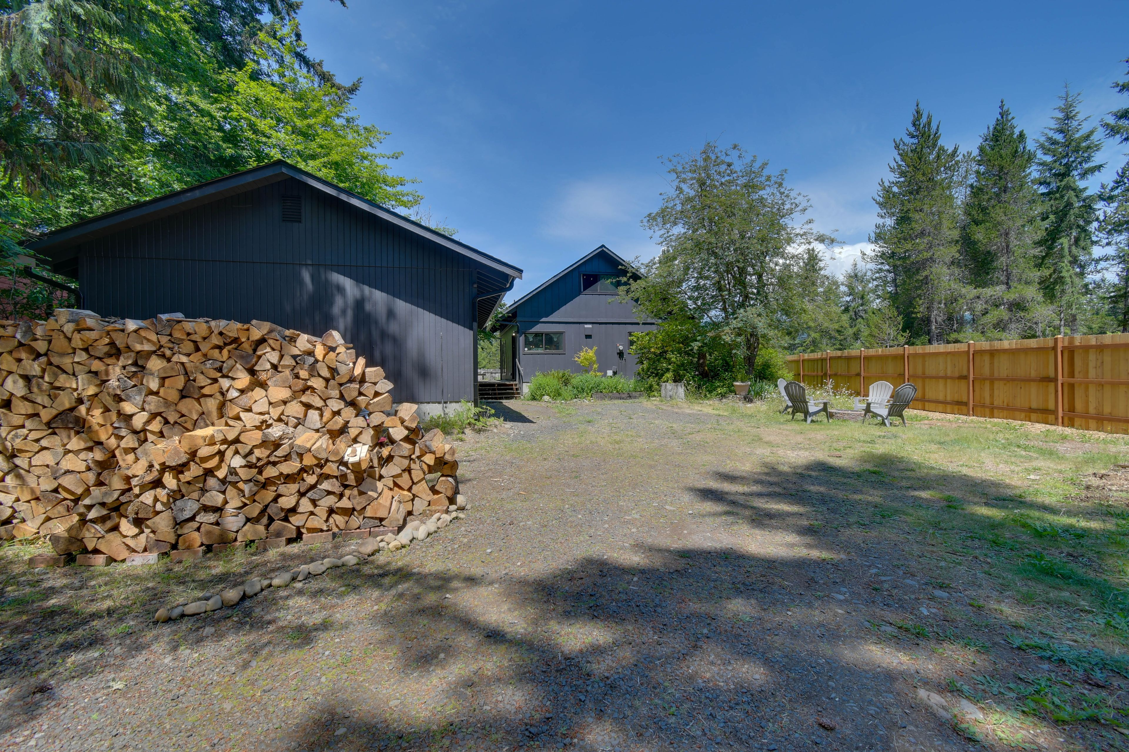 Driveway (4 Vehicles)