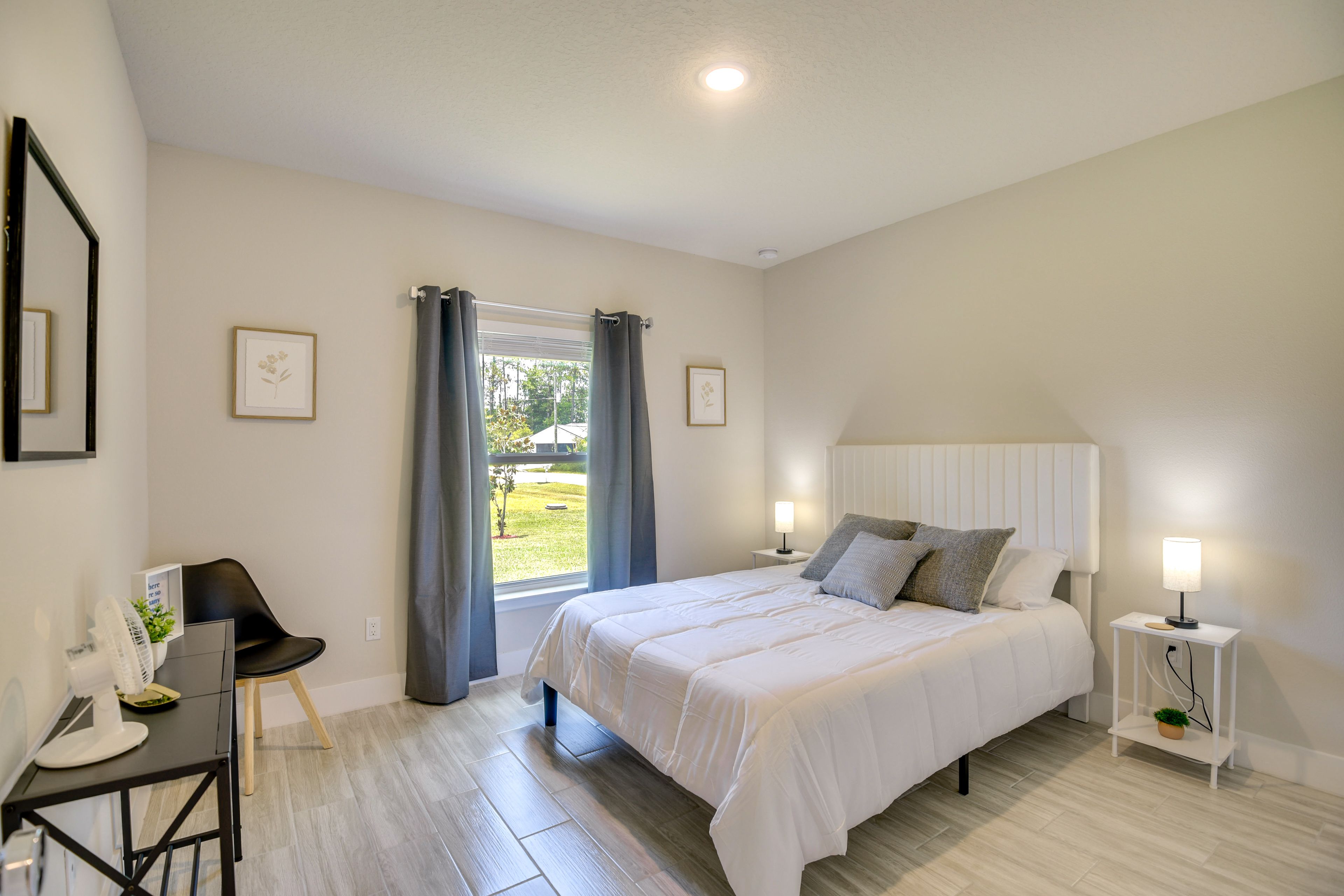 Bedroom 2 | Queen Bed