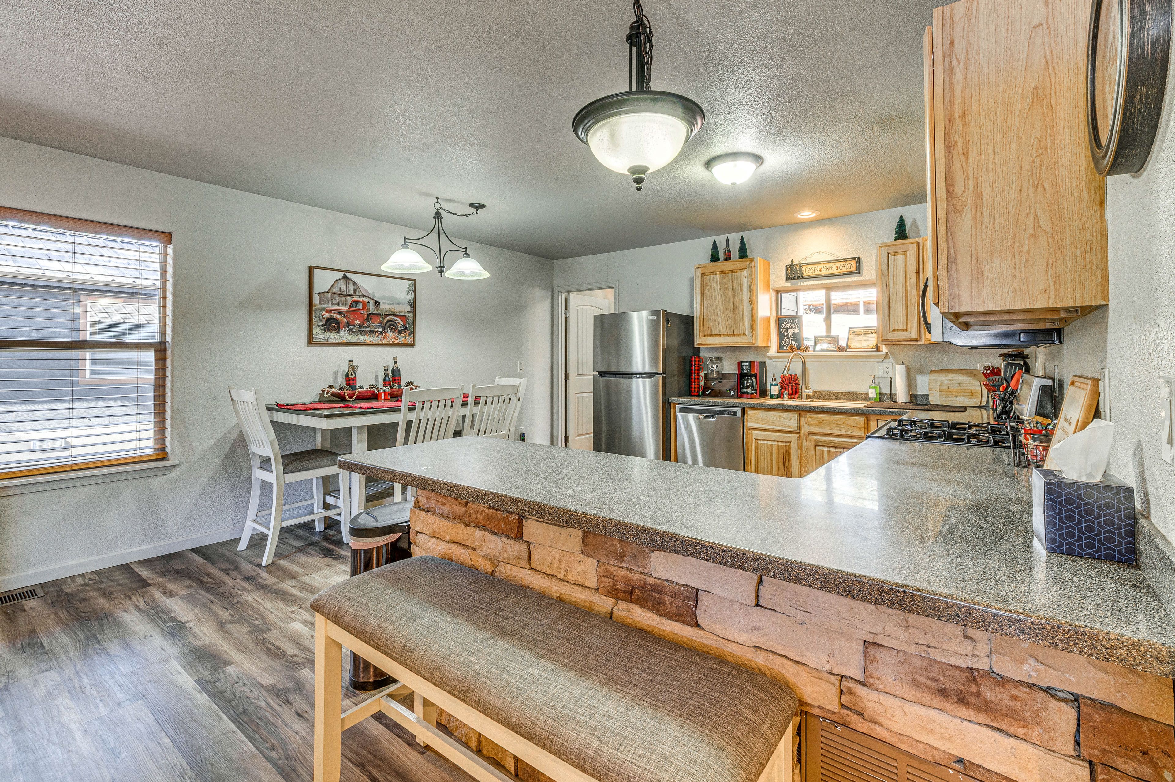 Cabin 1 | Kitchen