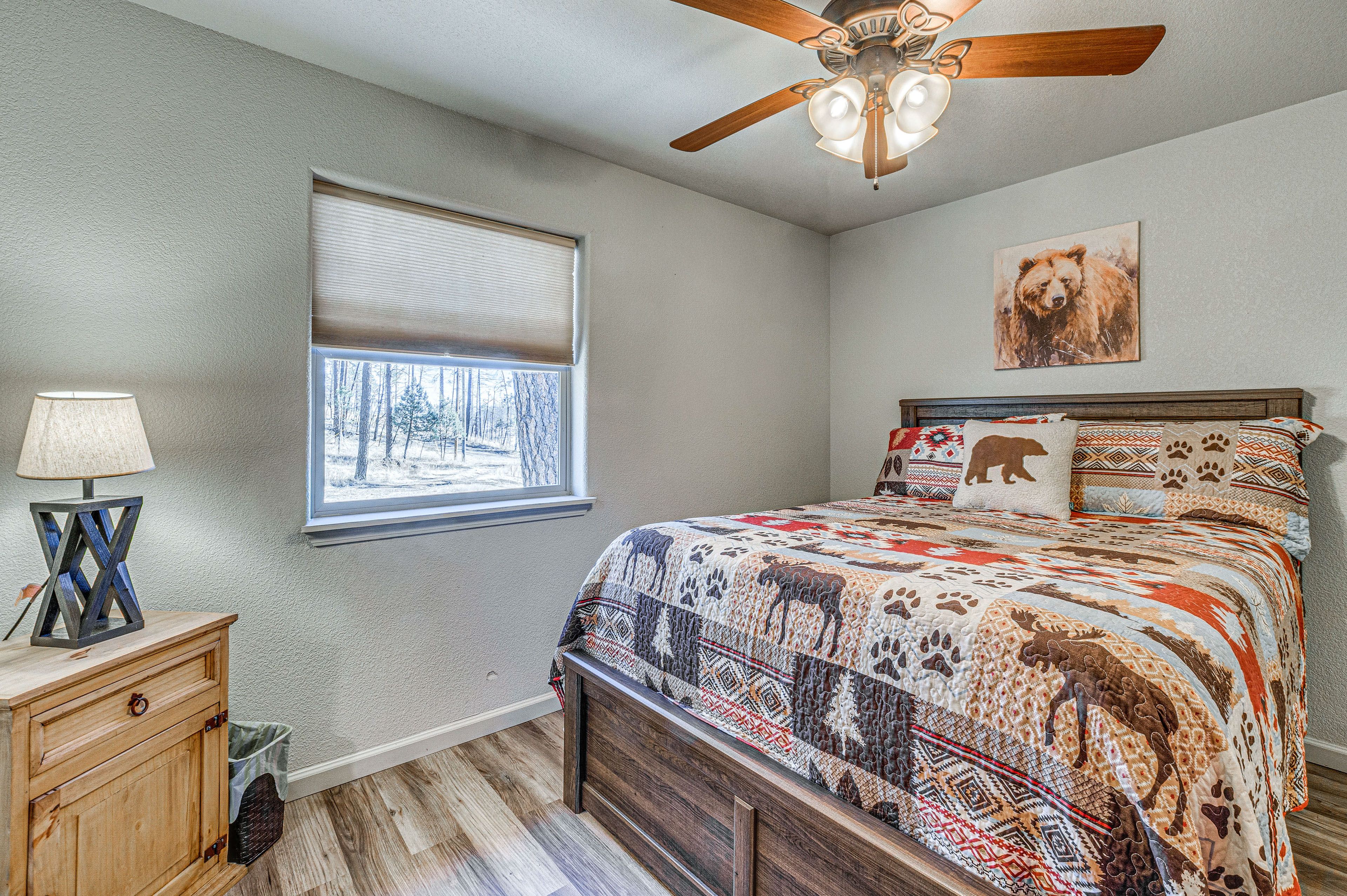 Cabin 1 | Bedroom 1 | Queen Bed