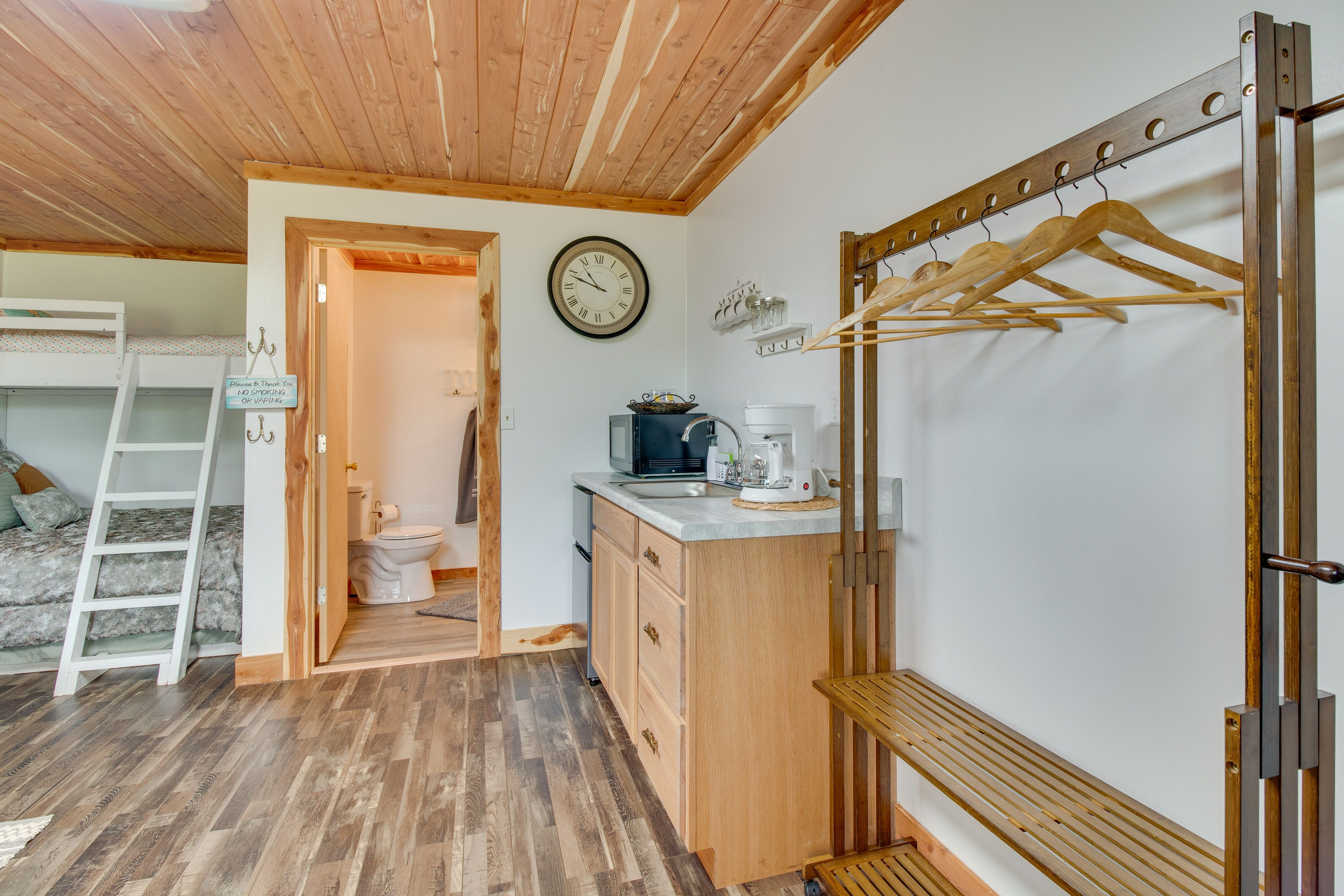 Kitchenette