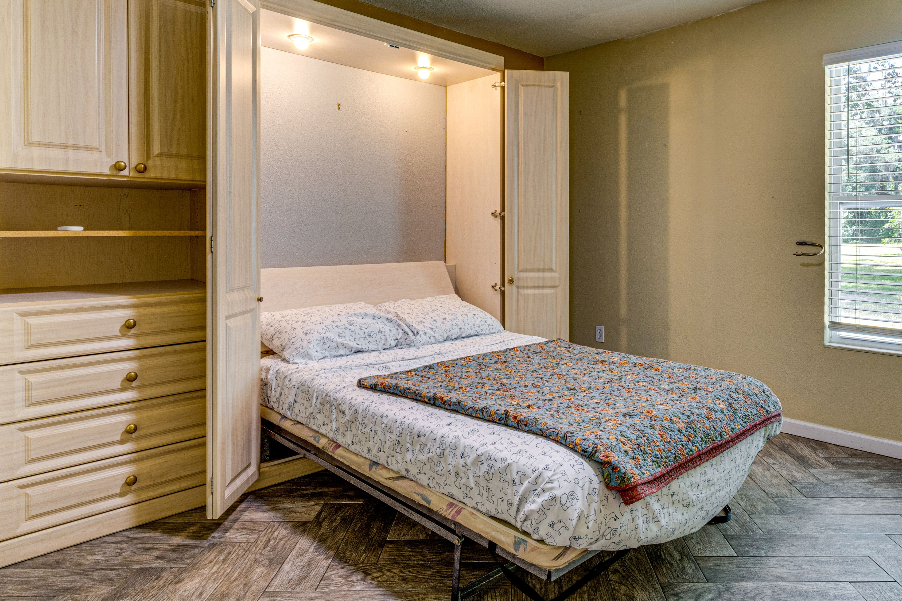 Bedroom 4 | Full Murphy Bed