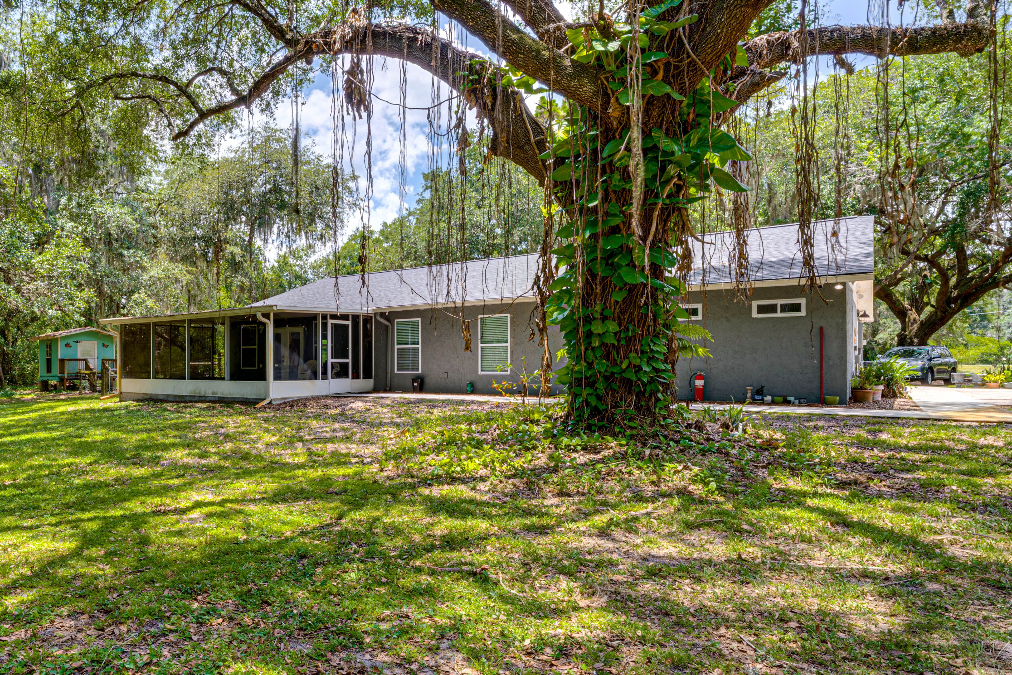 Backyard | Single-Story Home