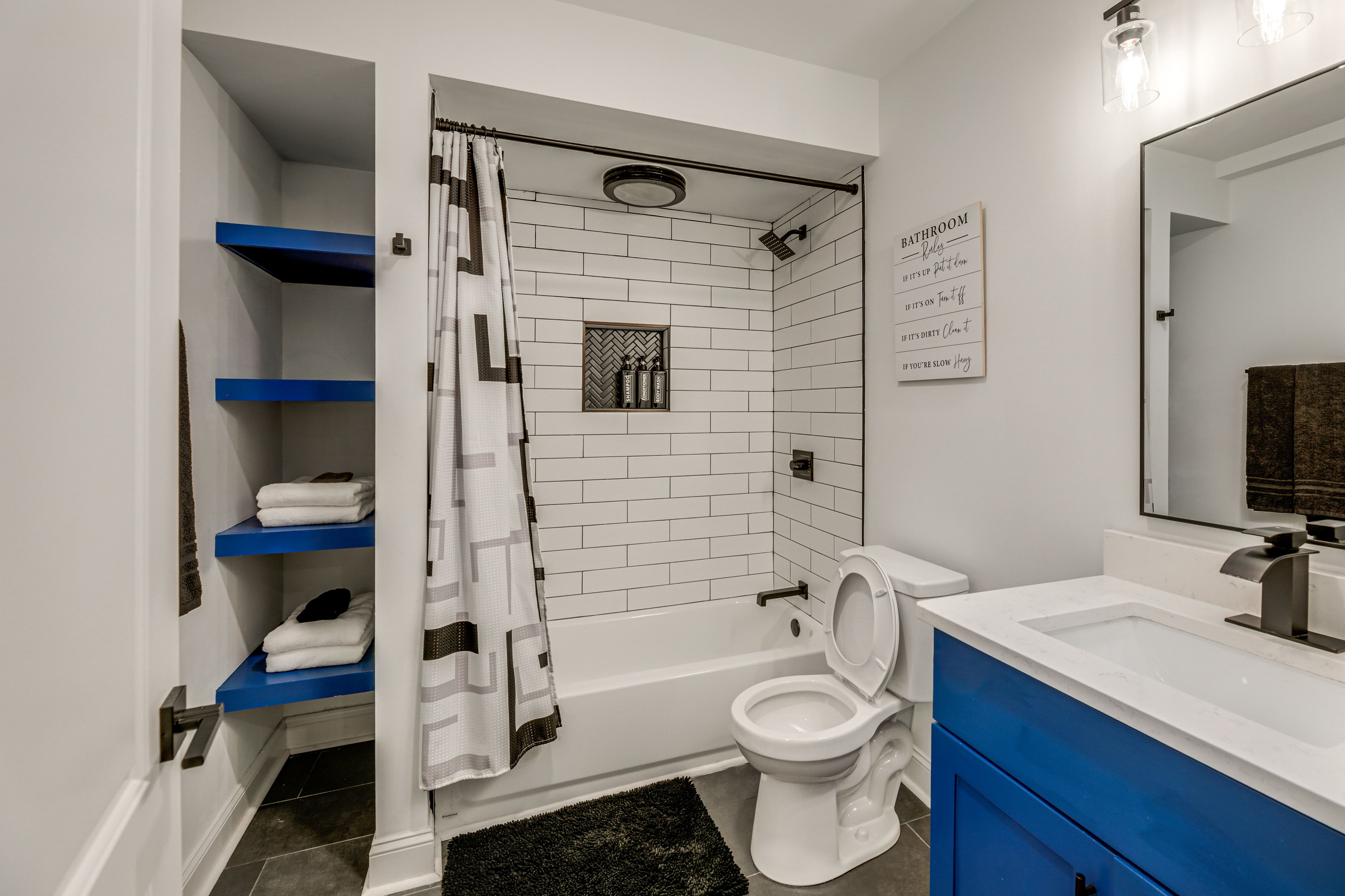 Full Bathroom