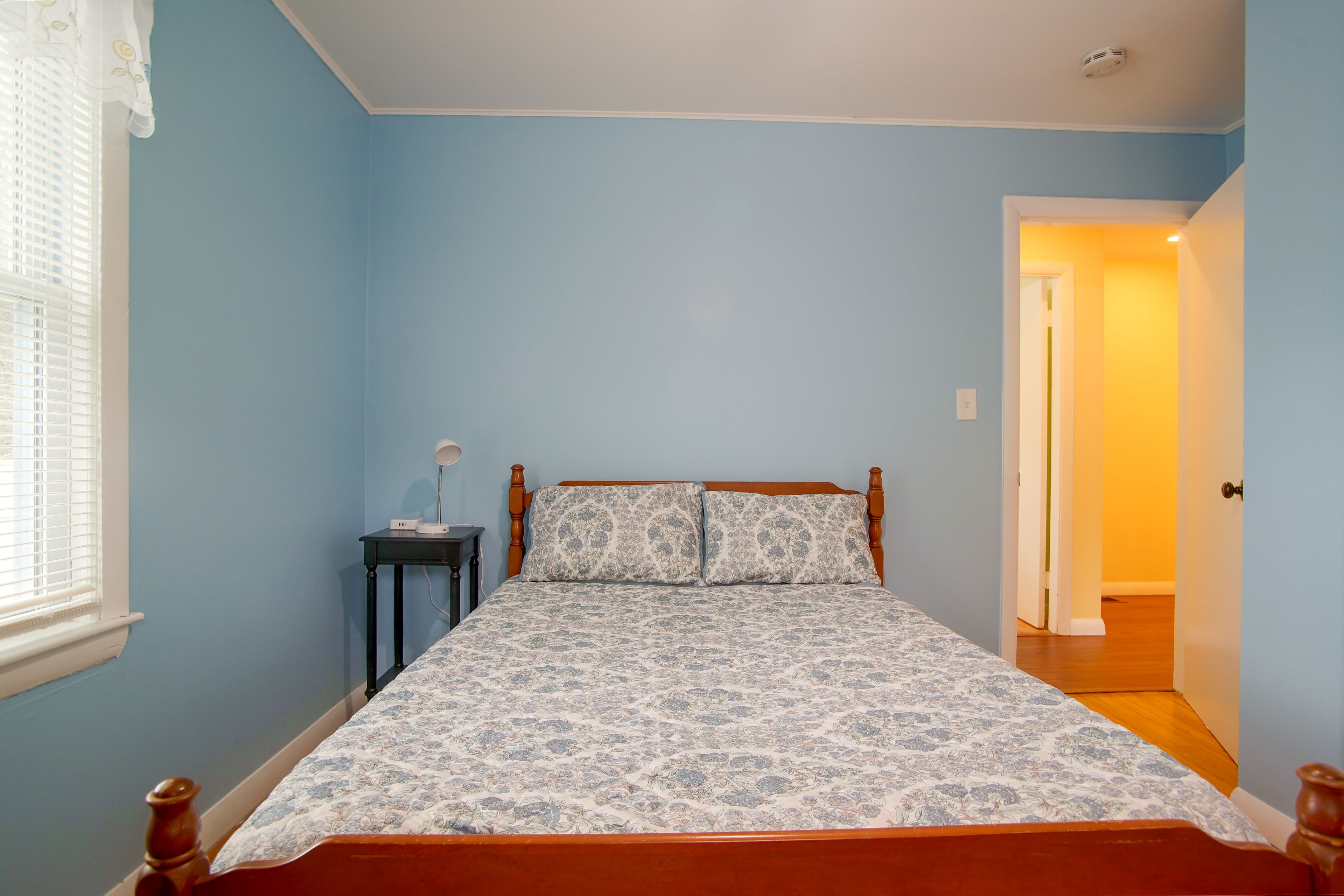 Bedroom 1 | Full Bed
