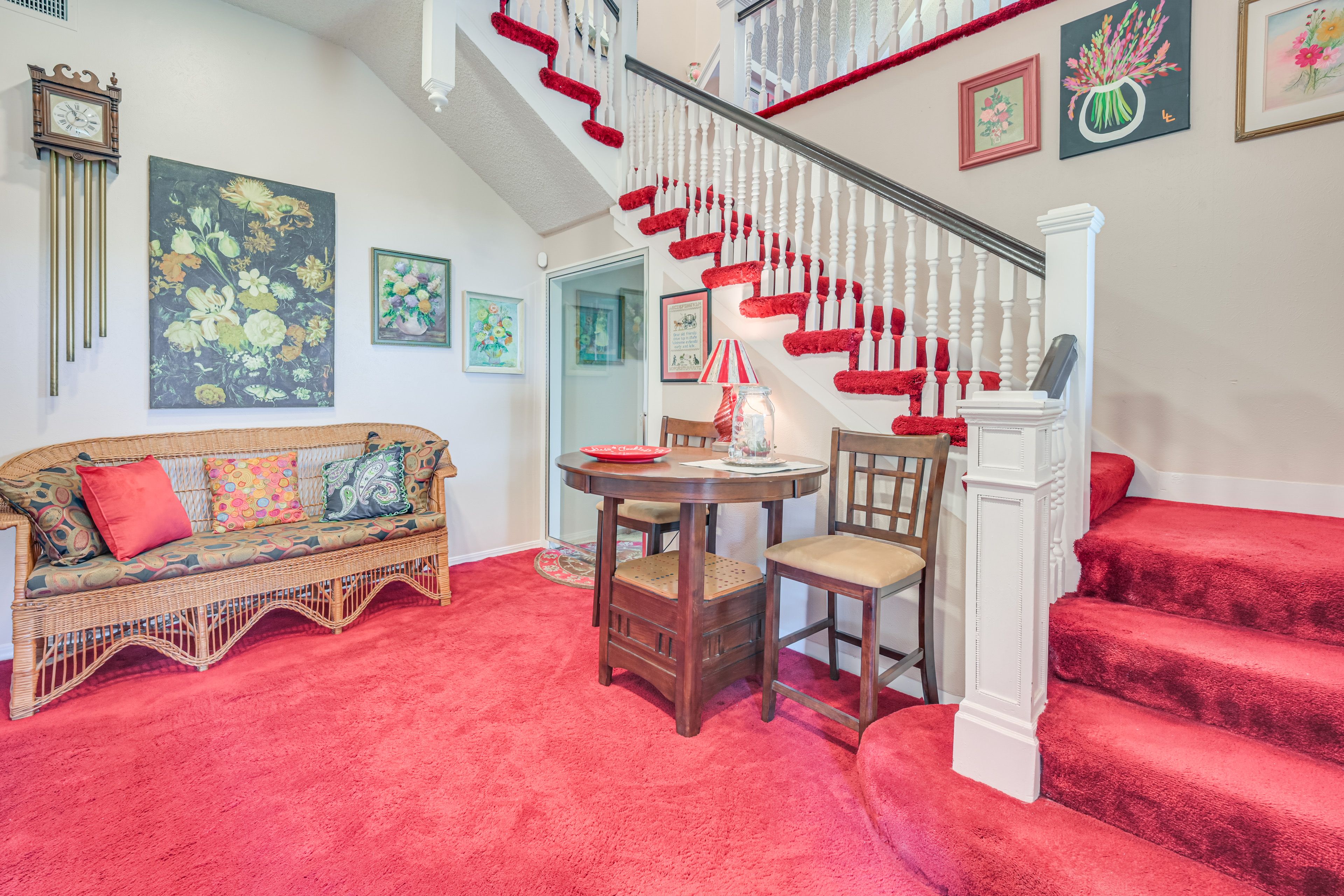 Foyer | Unit 1 | 1st Floor