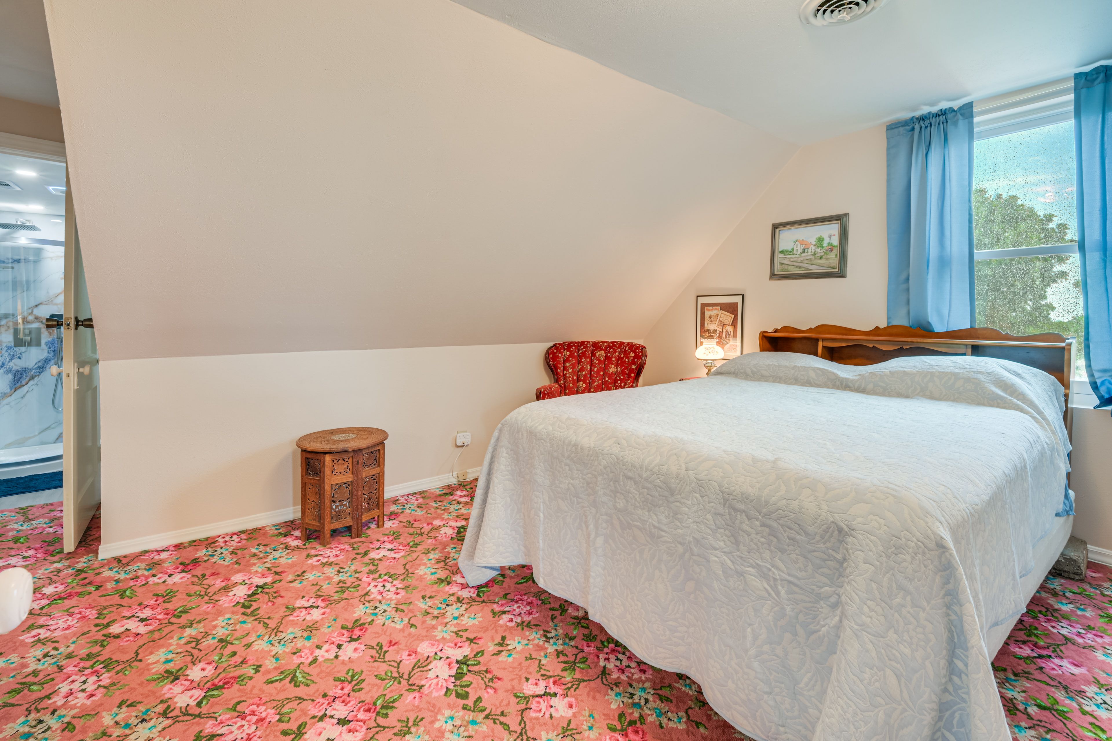 Bedroom 2 | Unit 1 | Queen Bed | Addt'l Kitchenette | 2nd Floor