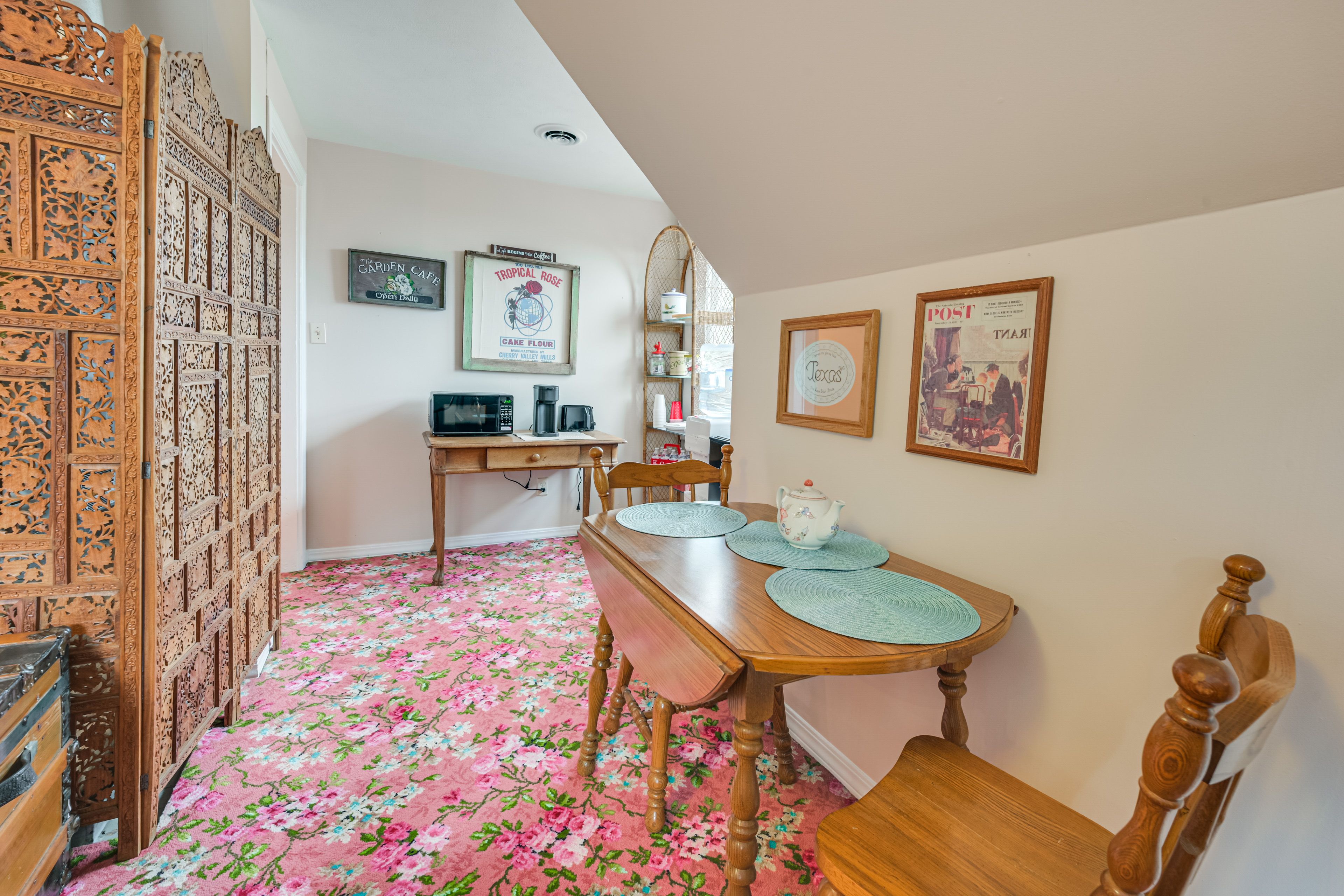 Kitchenette & Dining Area | Unit 1 | 2nd Floor