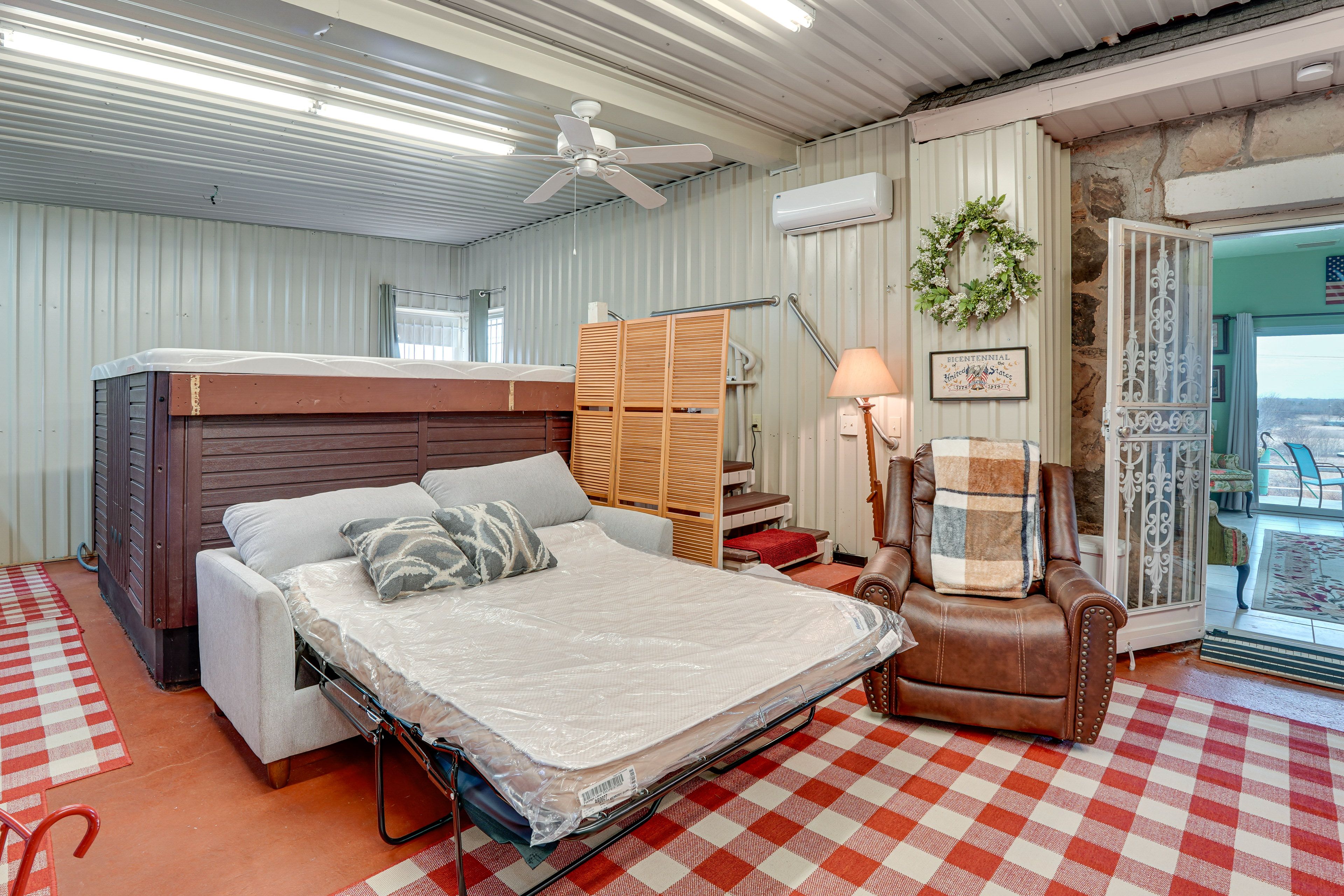 Living Room | Queen Sleeper Sofa | Unit 2