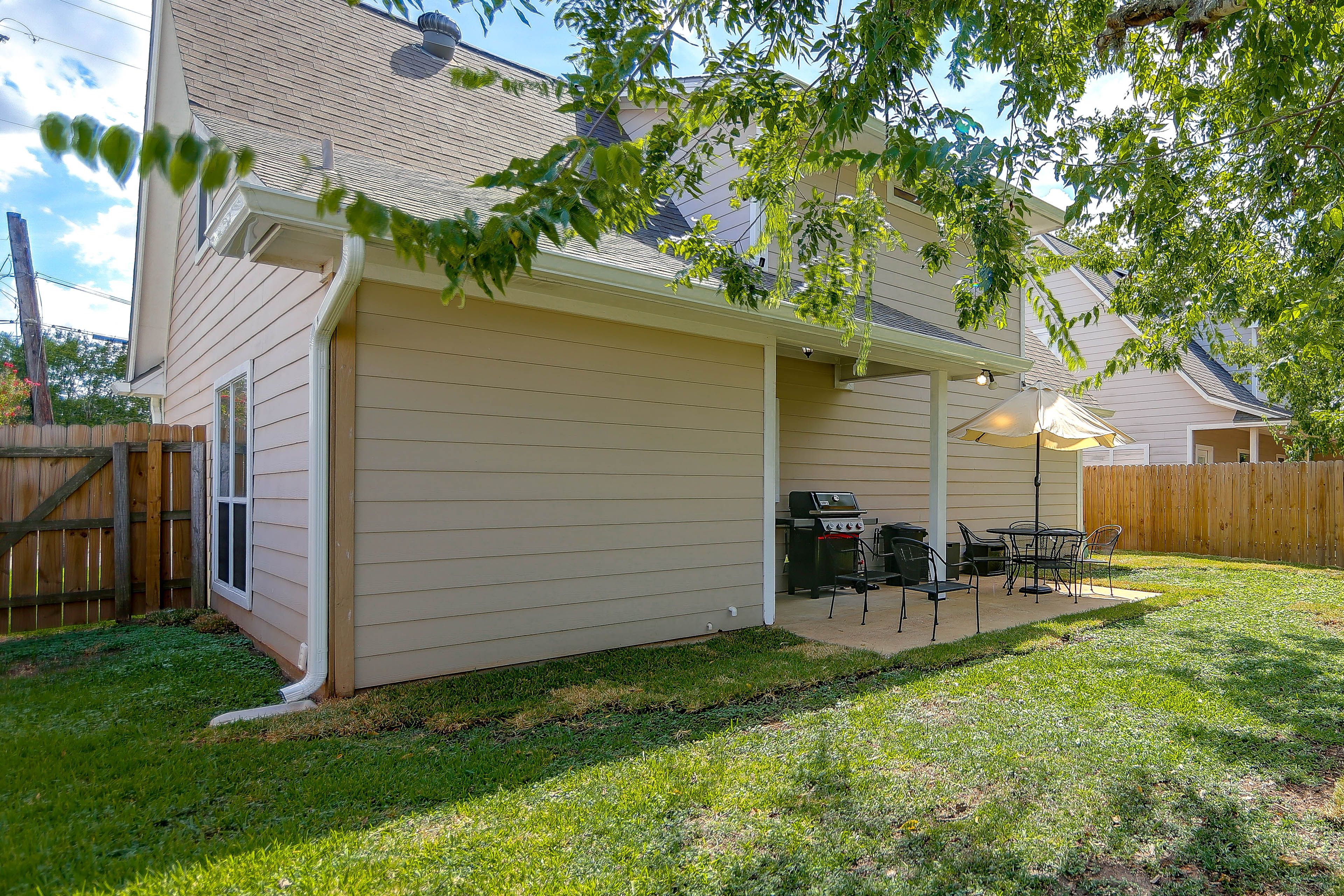 Fenced Yard