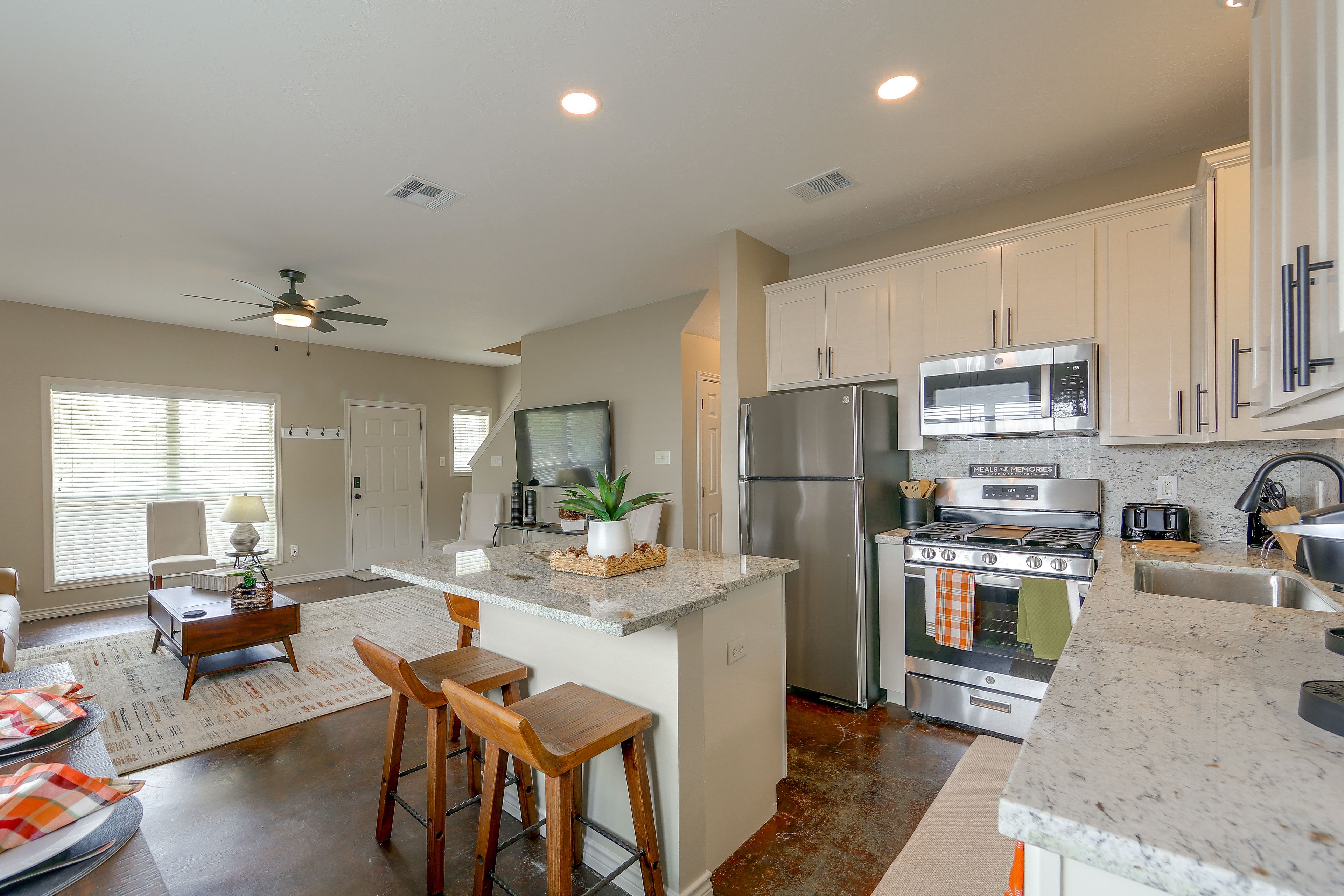 Kitchen | 1st Floor