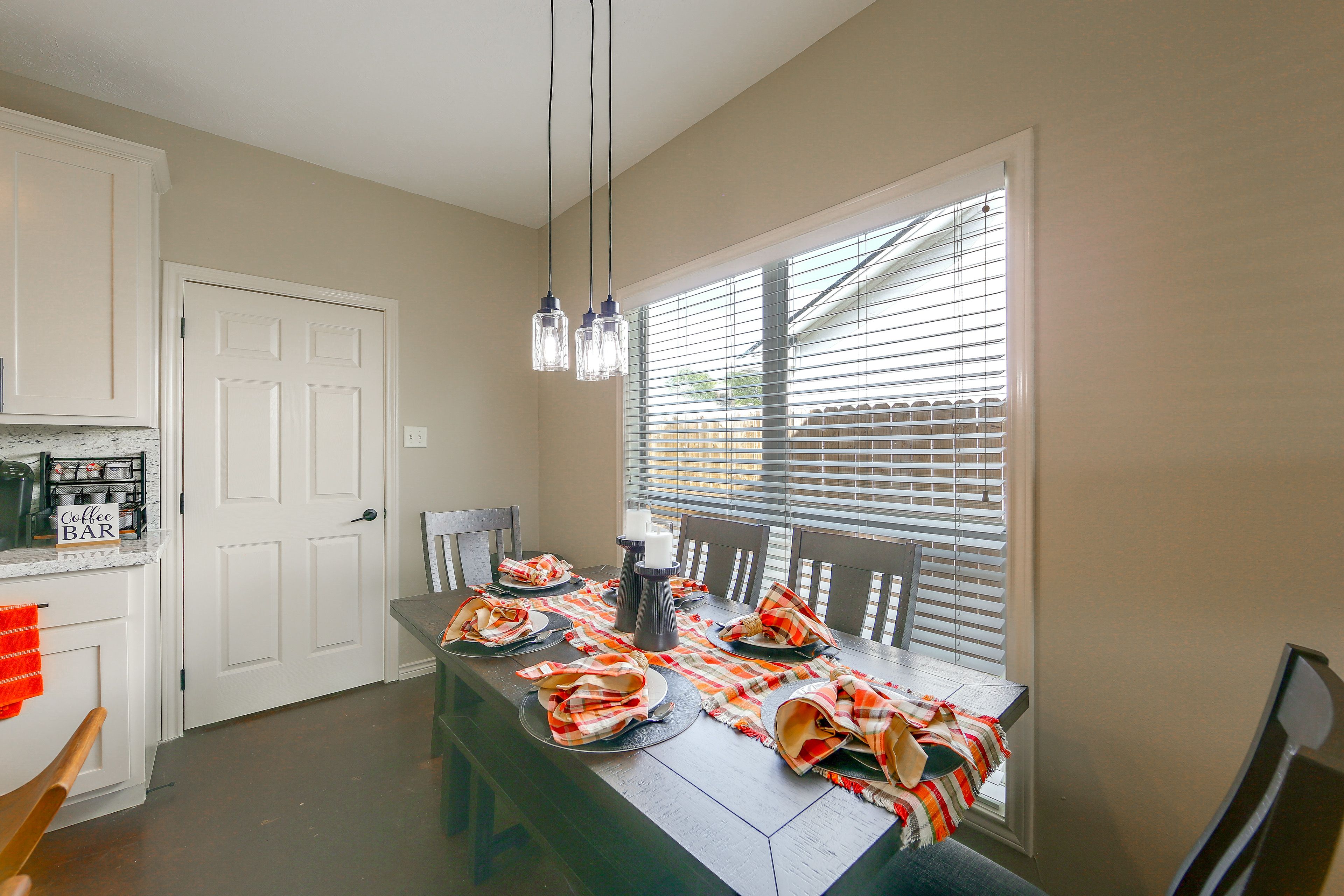 Dining Area | 1st Floor