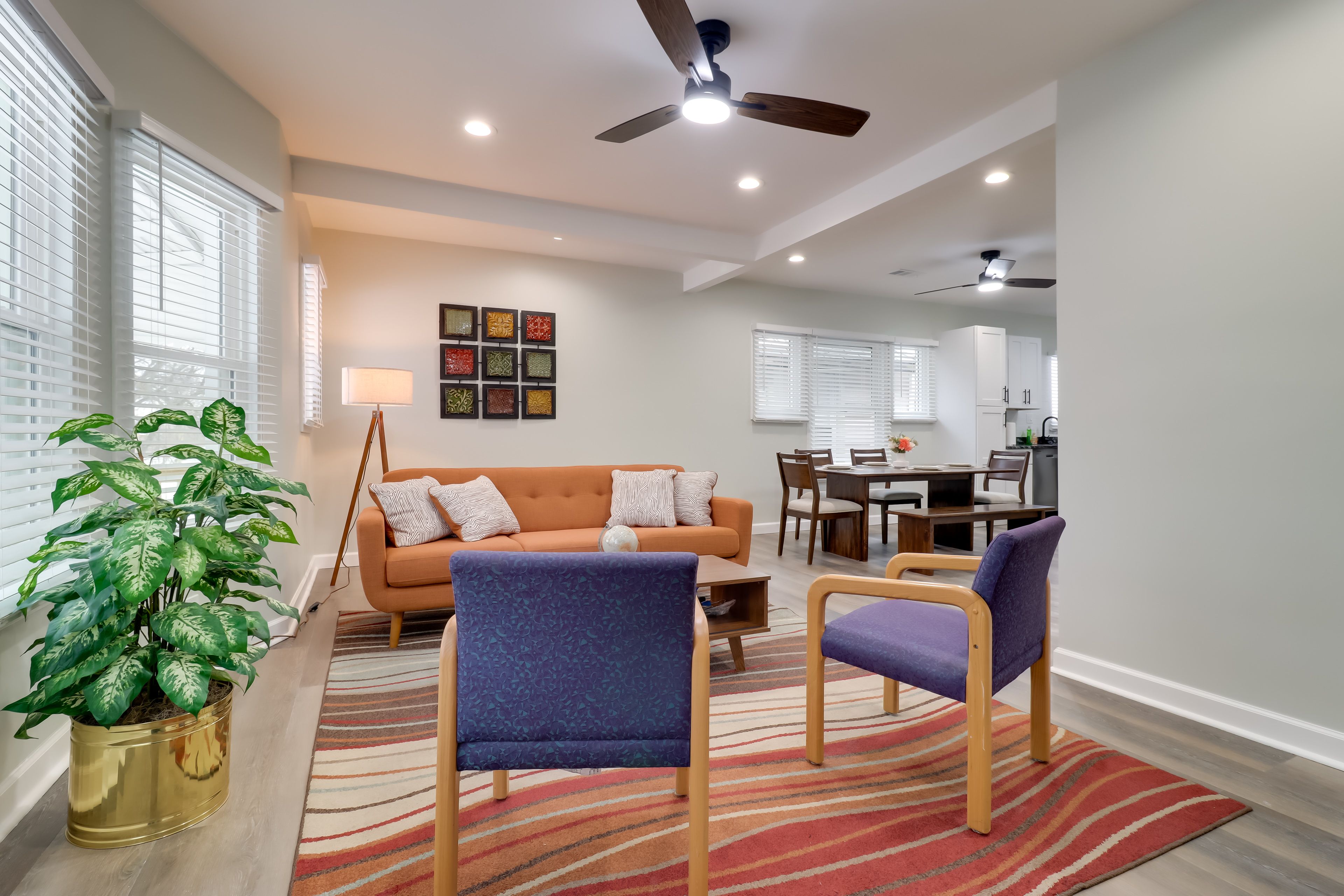 Unit 2 | Living Room | Main Floor
