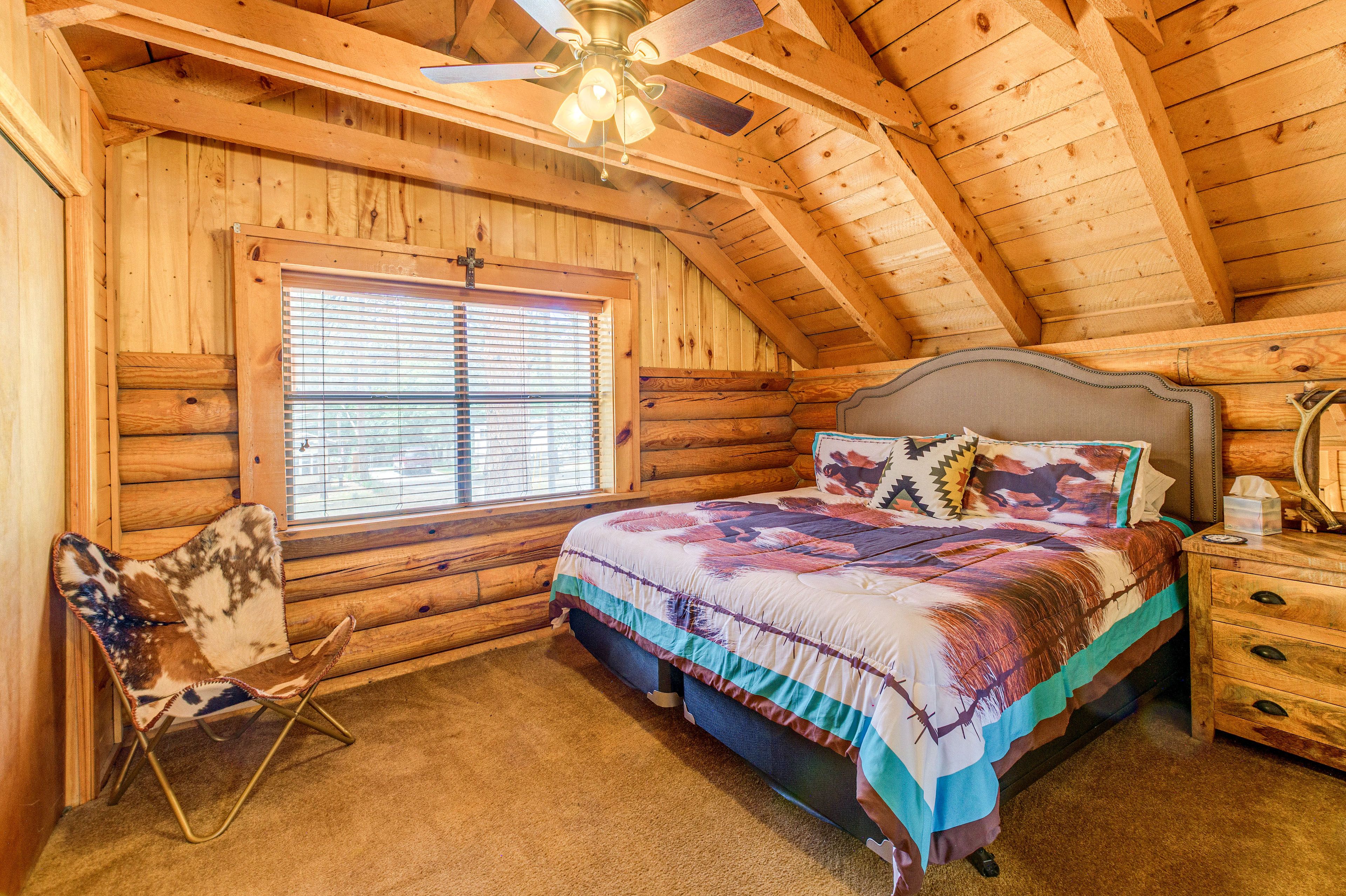 Bedroom 2 | 2nd Floor | King Bed
