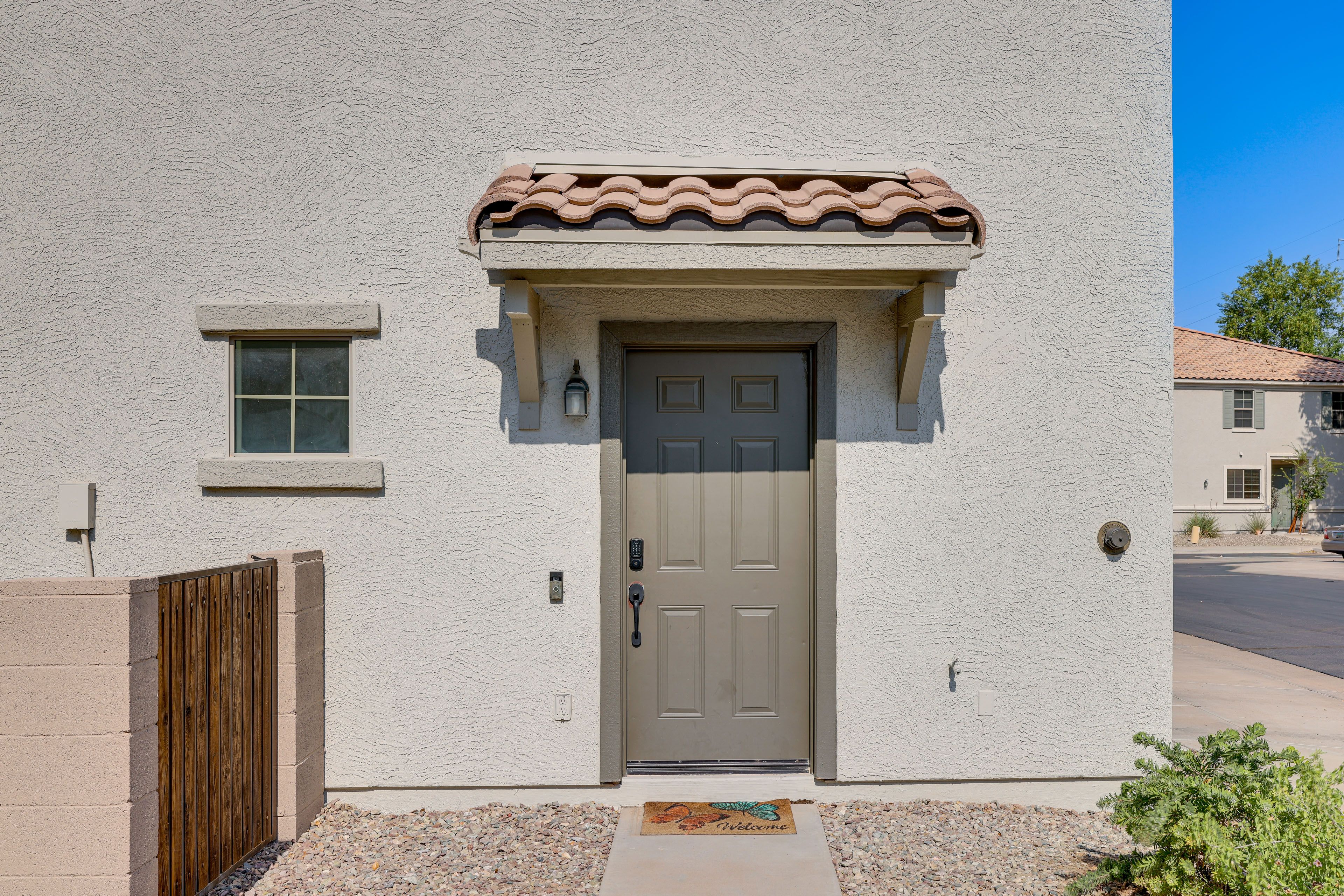 Private Entrance