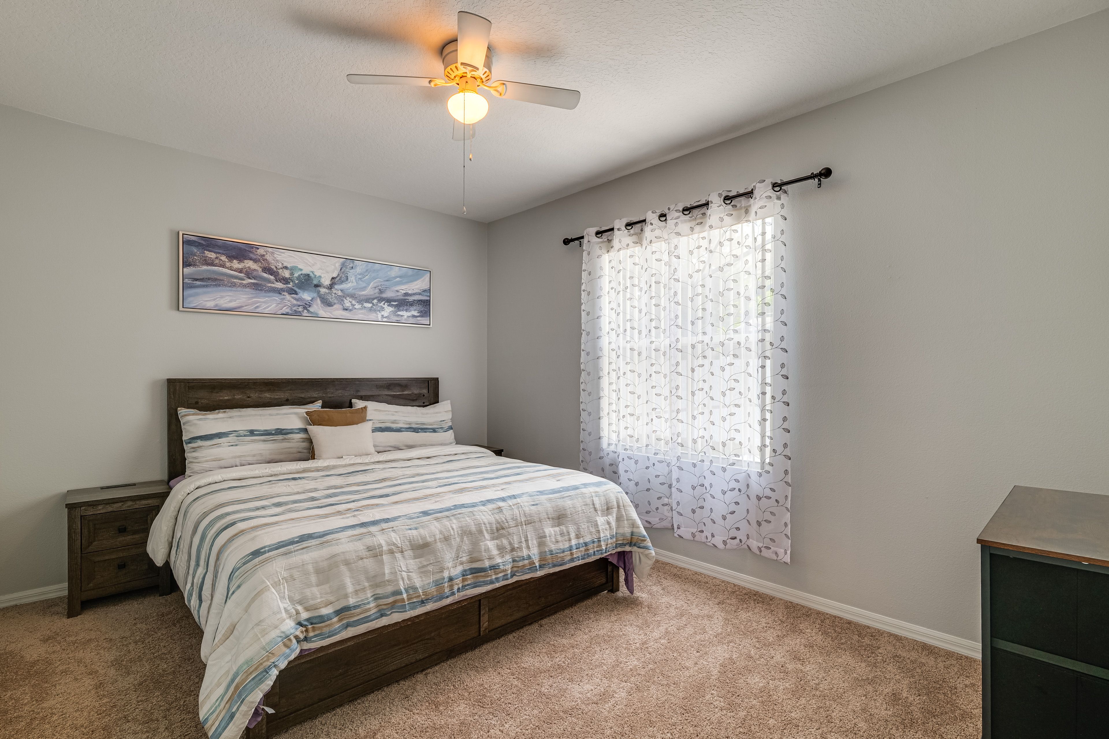 Bedroom 1 | King Bed