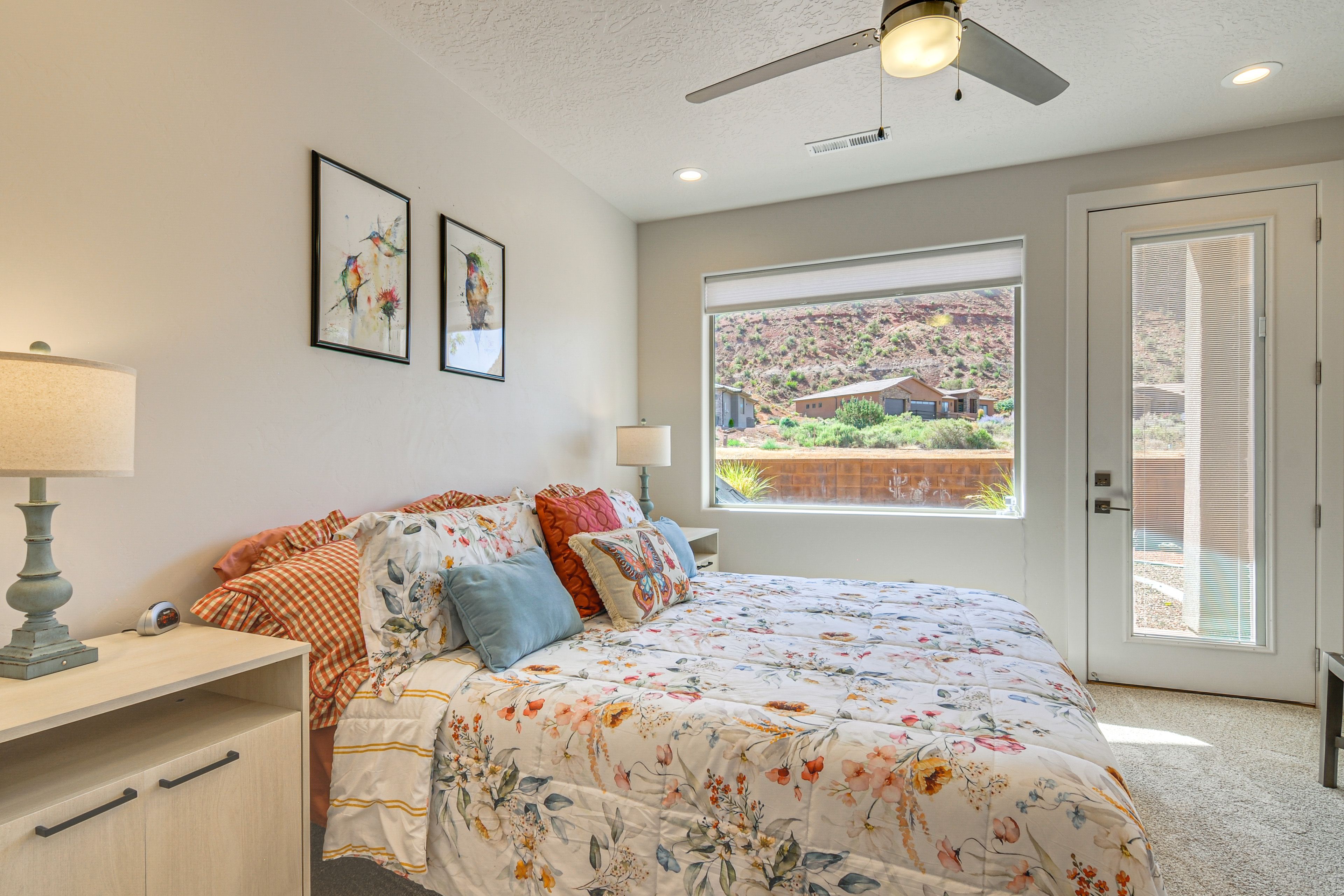Bedroom 1 | King Bed