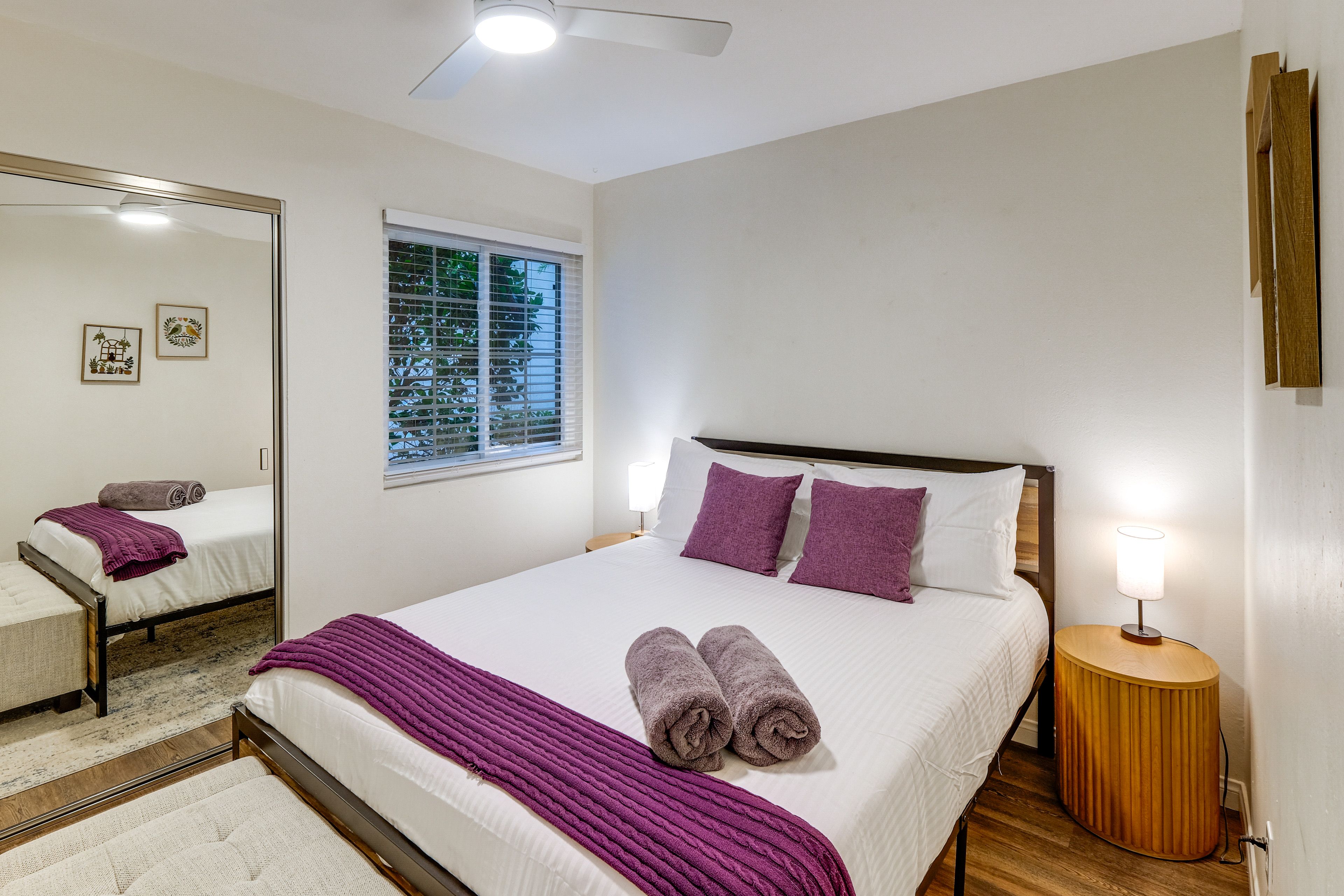Bedroom 2 | Queen Bed