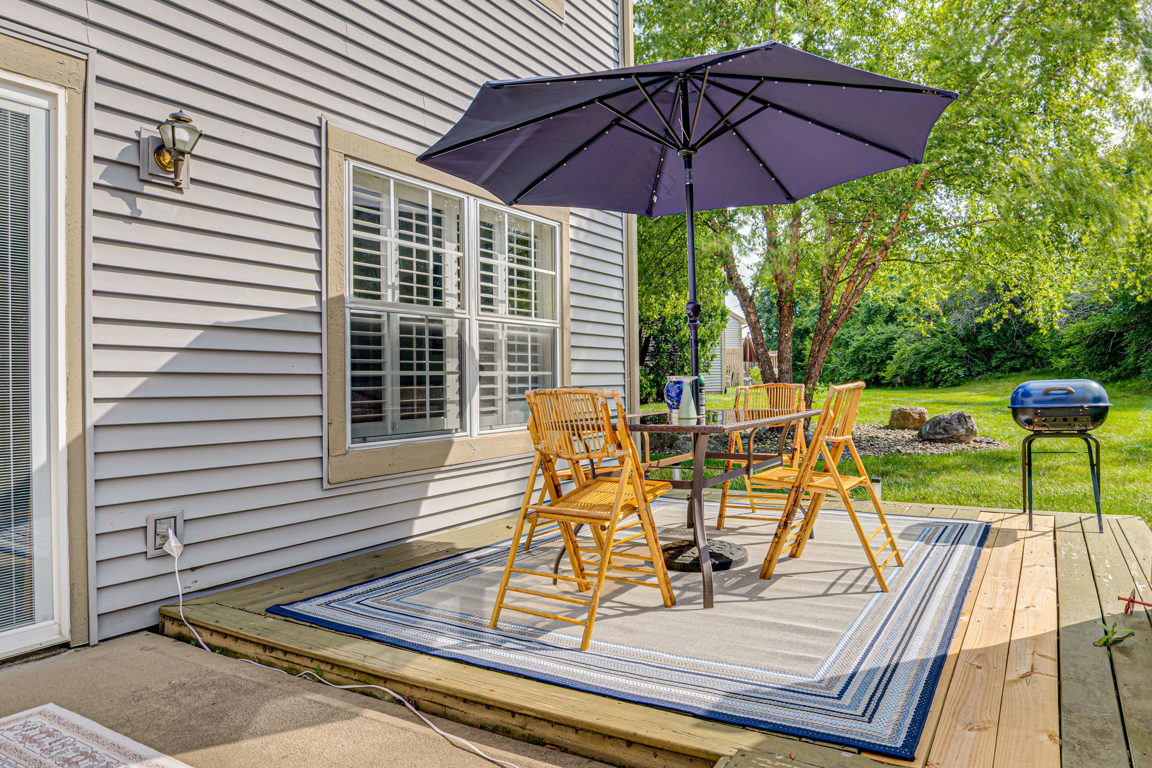 Furnished Deck | Outdoor Dining | Grill