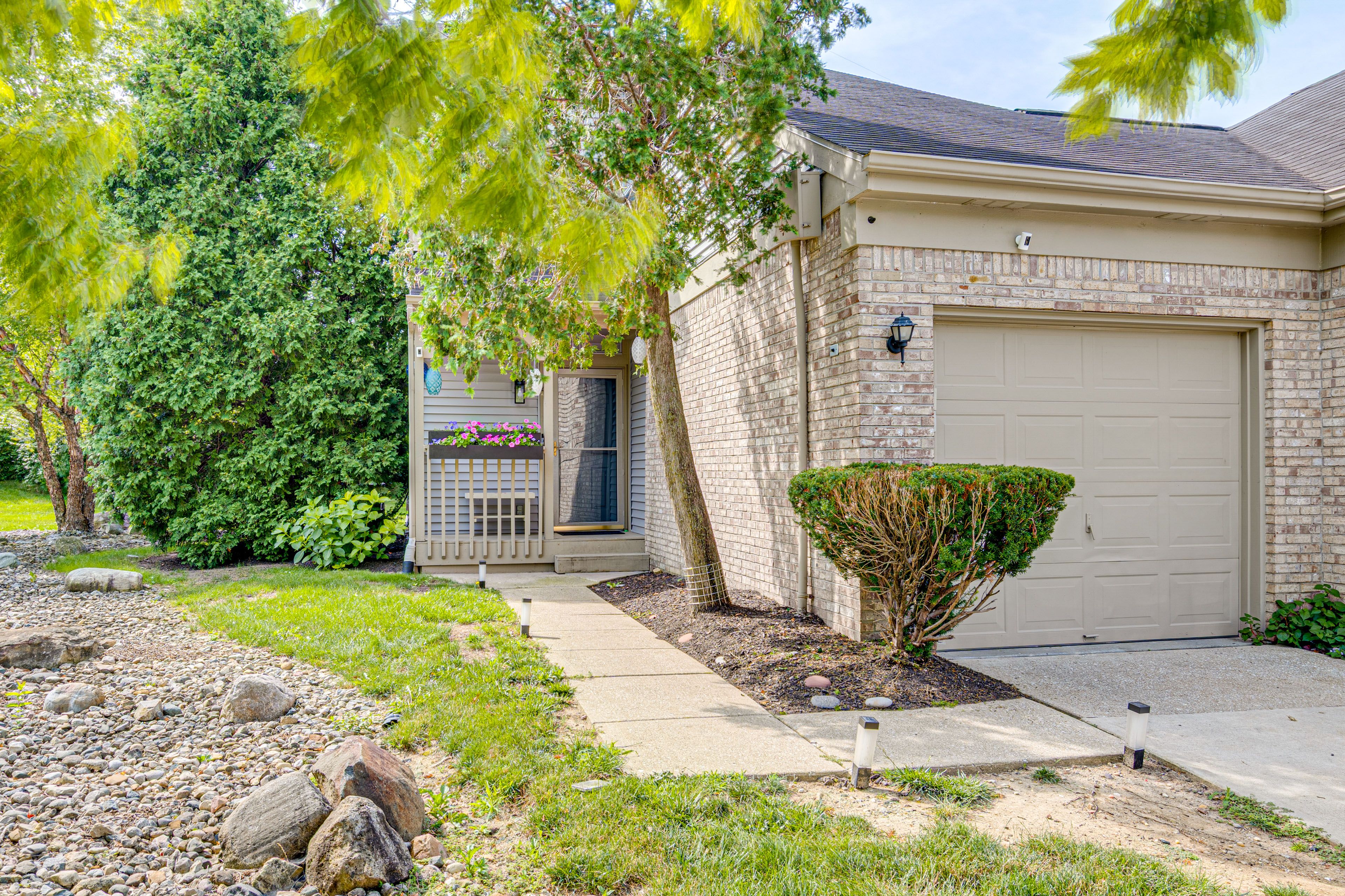 Exterior | 2-Story Townhome | End Unit