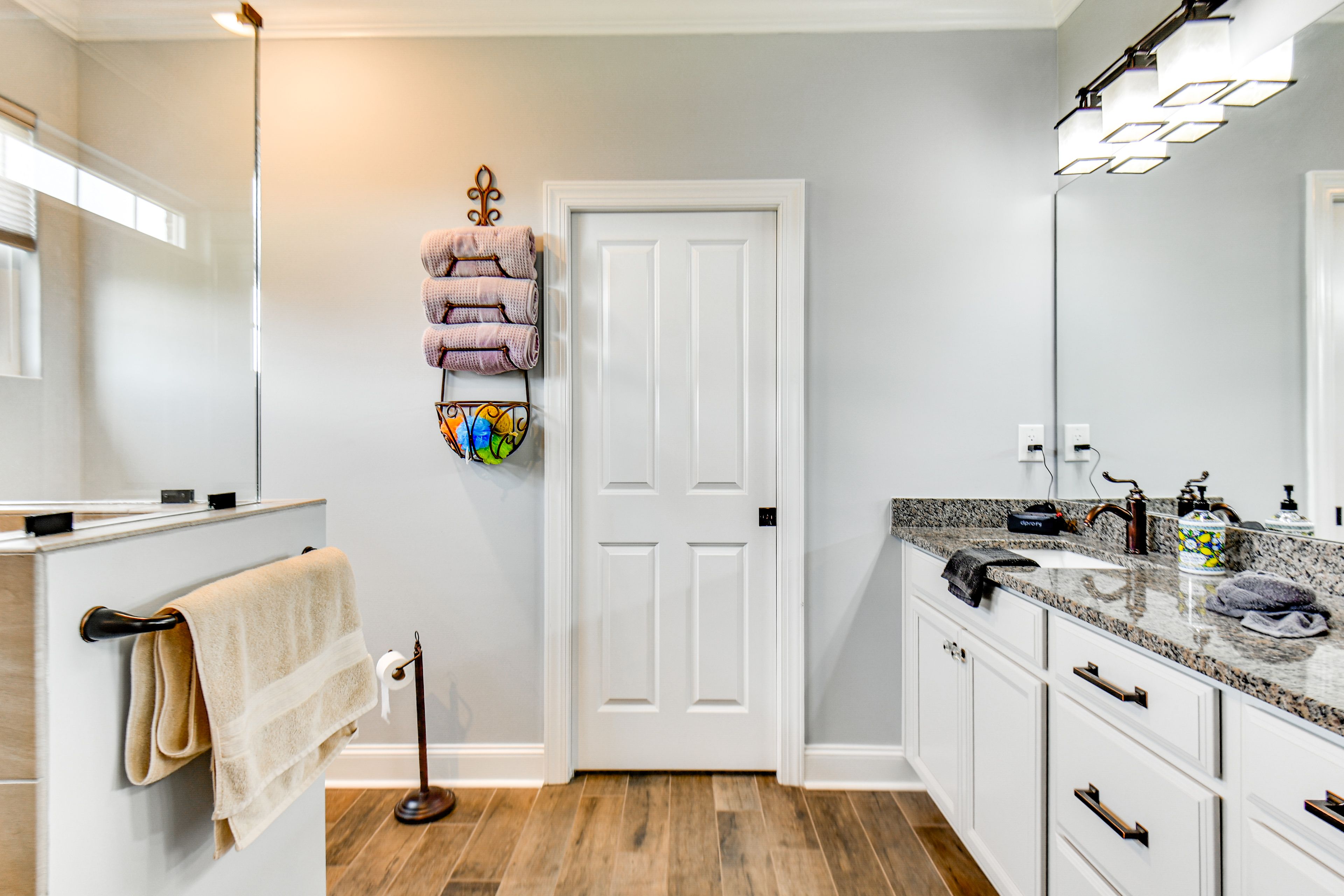 En-Suite Bathroom | Walk-In Shower