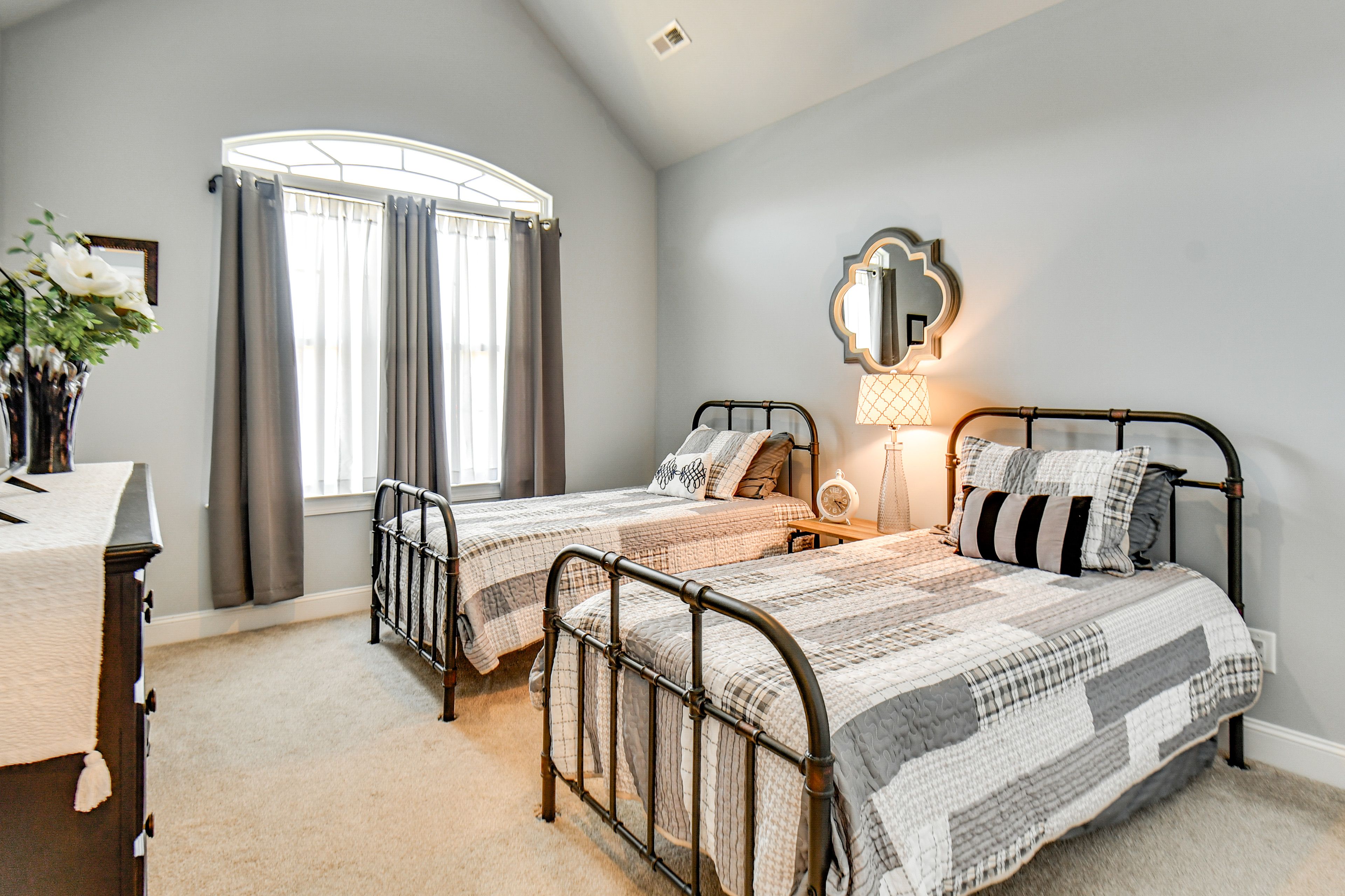 Bedroom 3 | 2 Twin Beds