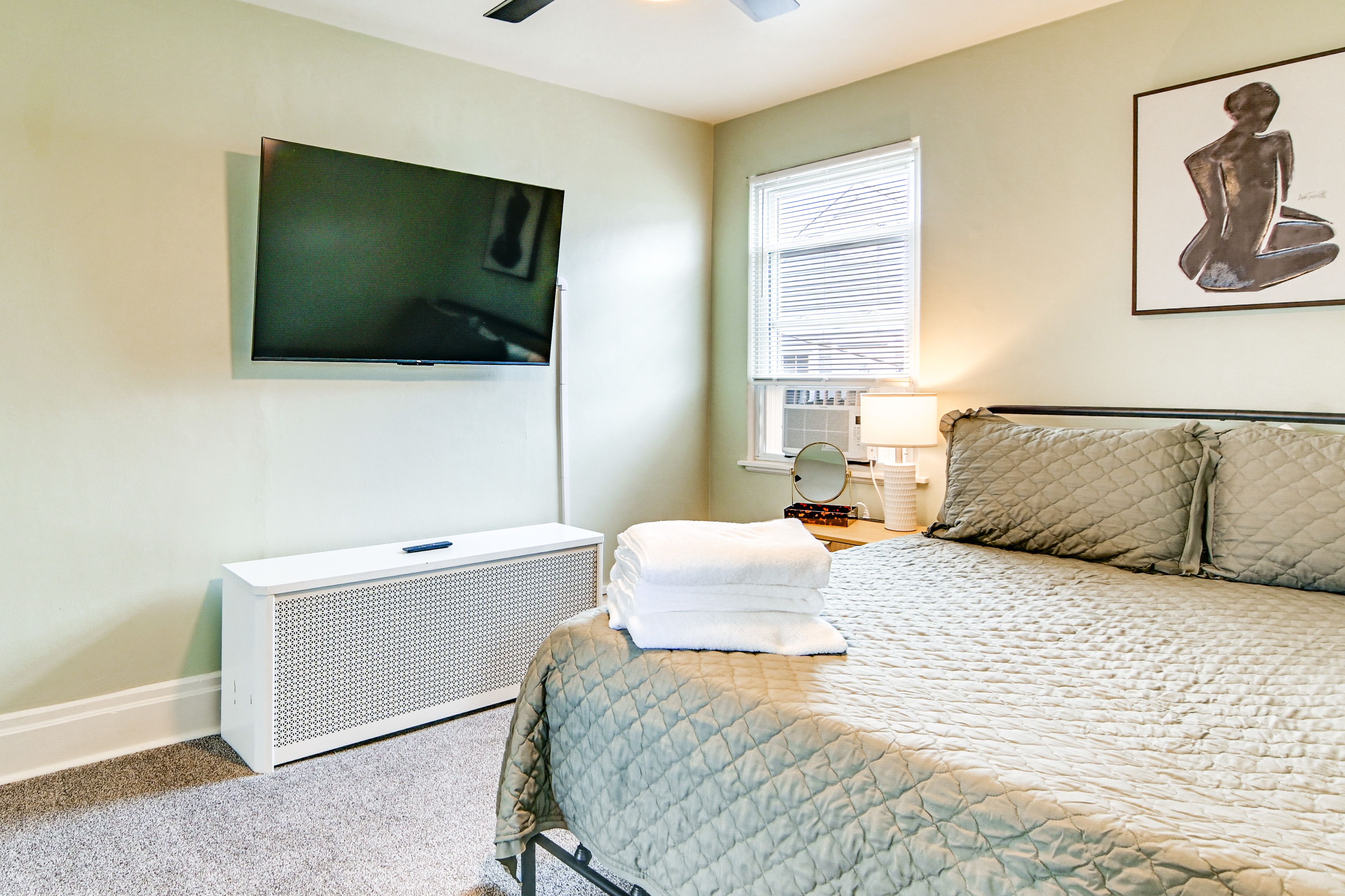 Bedroom 2 | 2nd Level | Queen Bed